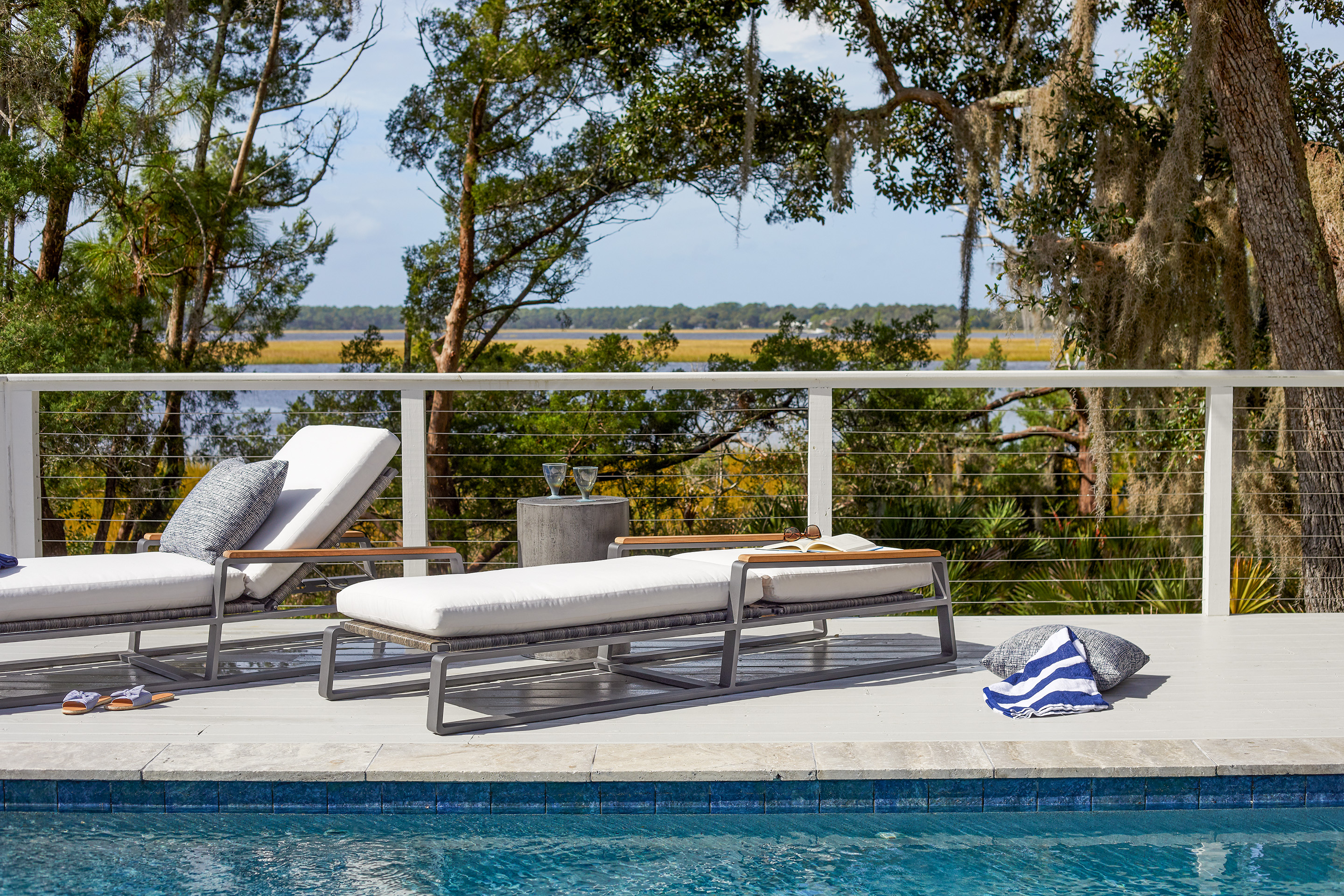 Universal Special Order San Clemente Chaise Lounge