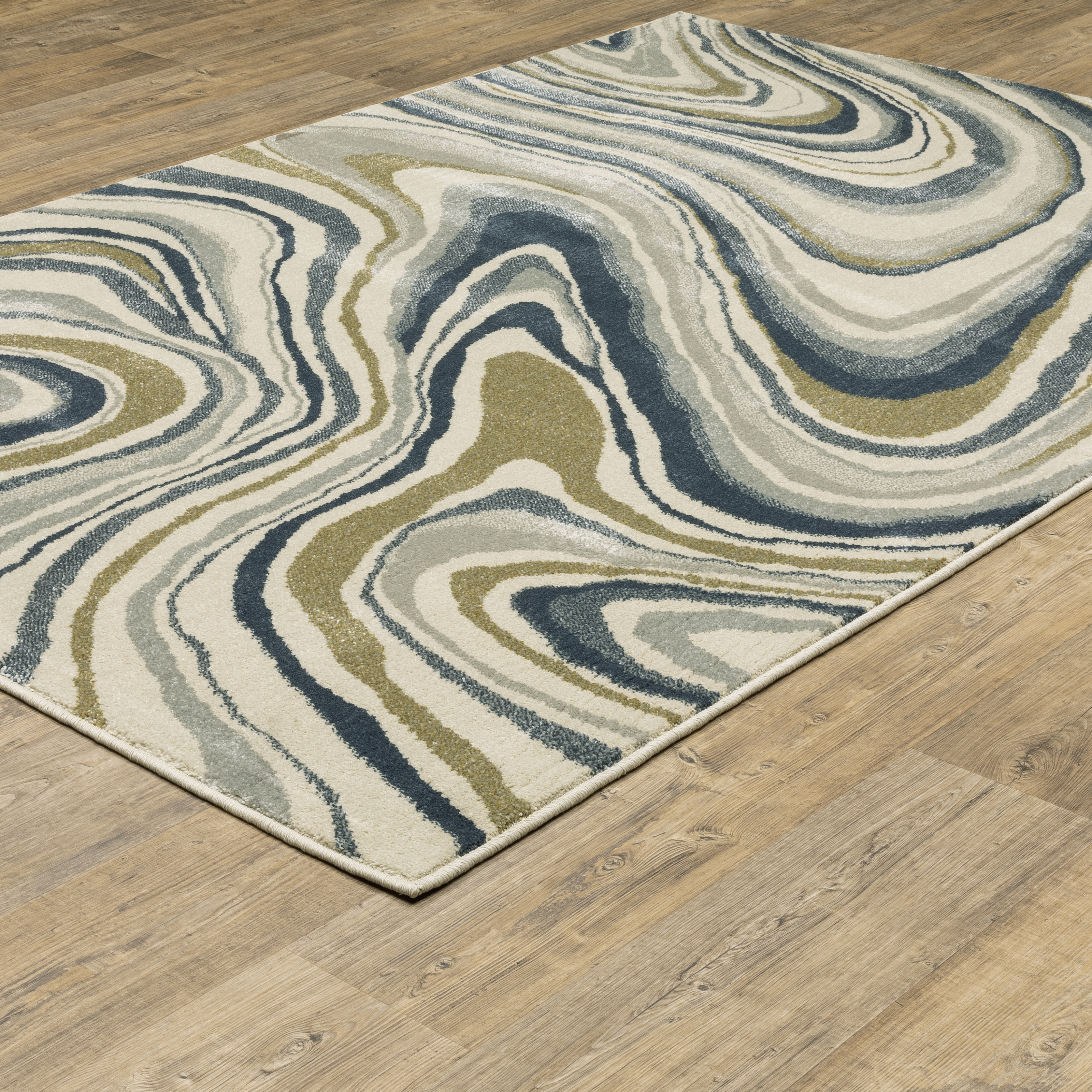 3' 3" X  5'  Rug