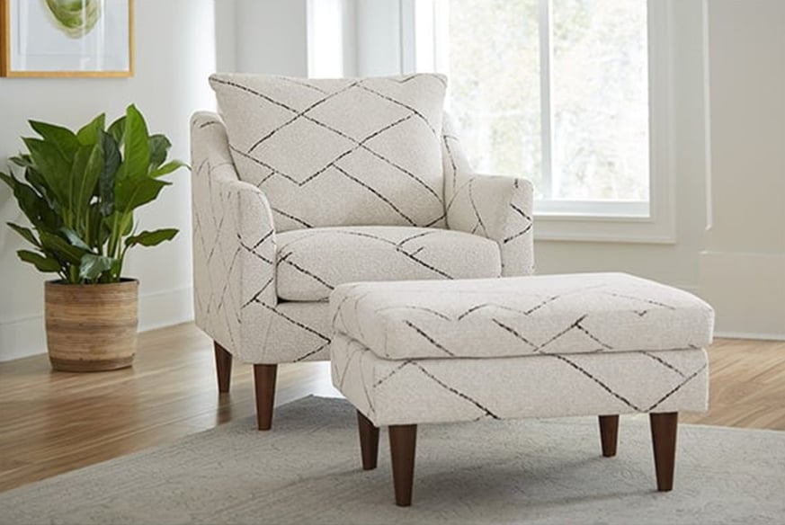 Best Home Furnishings Trafton Ottoman