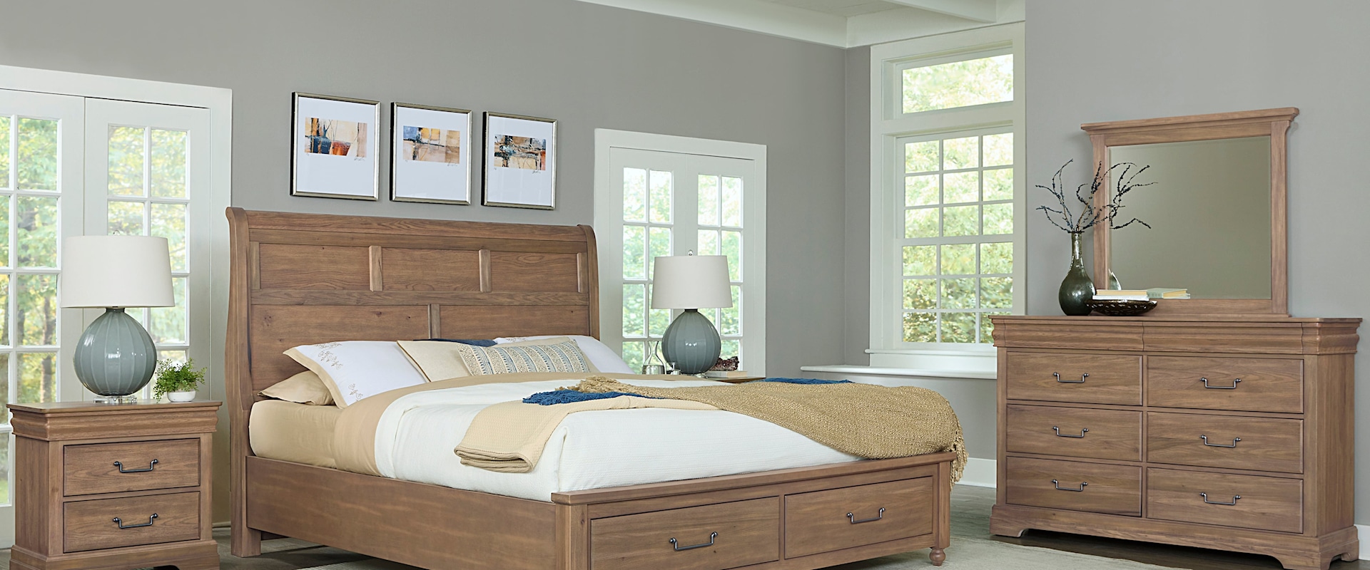 Transitional 5-Piece Queen Sleigh Storage Bedroom Set