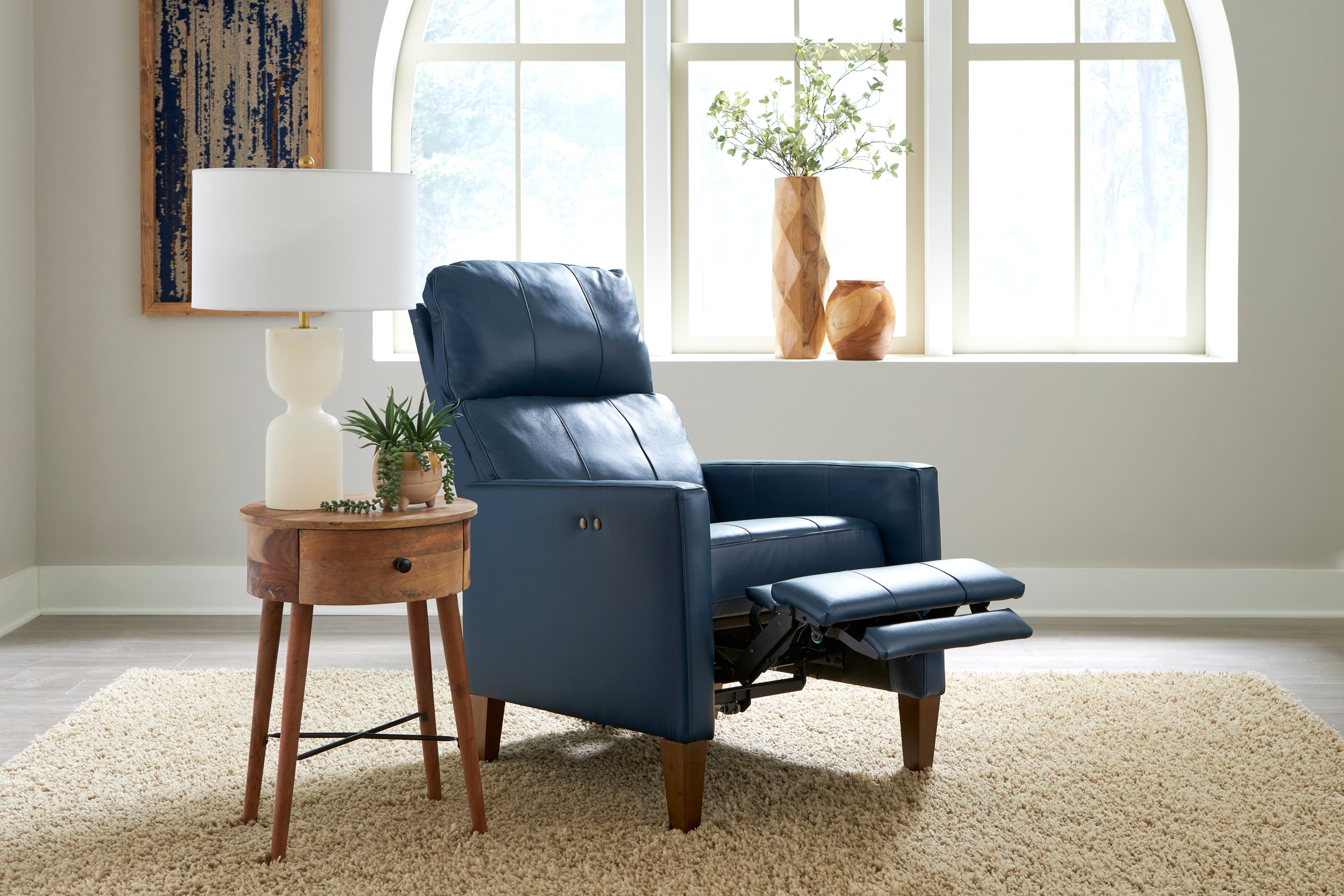 Best Home Furnishings Janae Power Three-Way Recliner