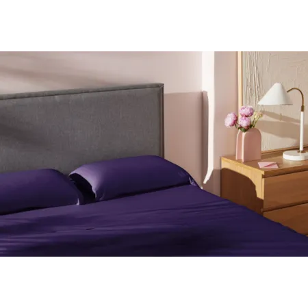 SoftStretch Standard Pillowcase Deep Purple