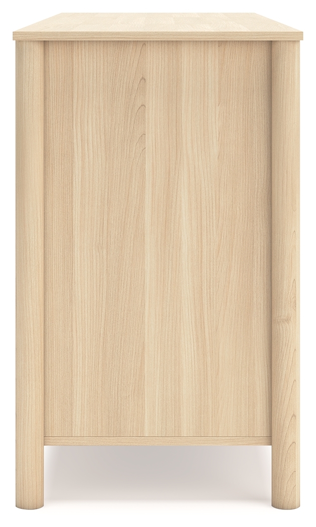 Signature Design by Ashley Cabinella Six Drawer Dresser