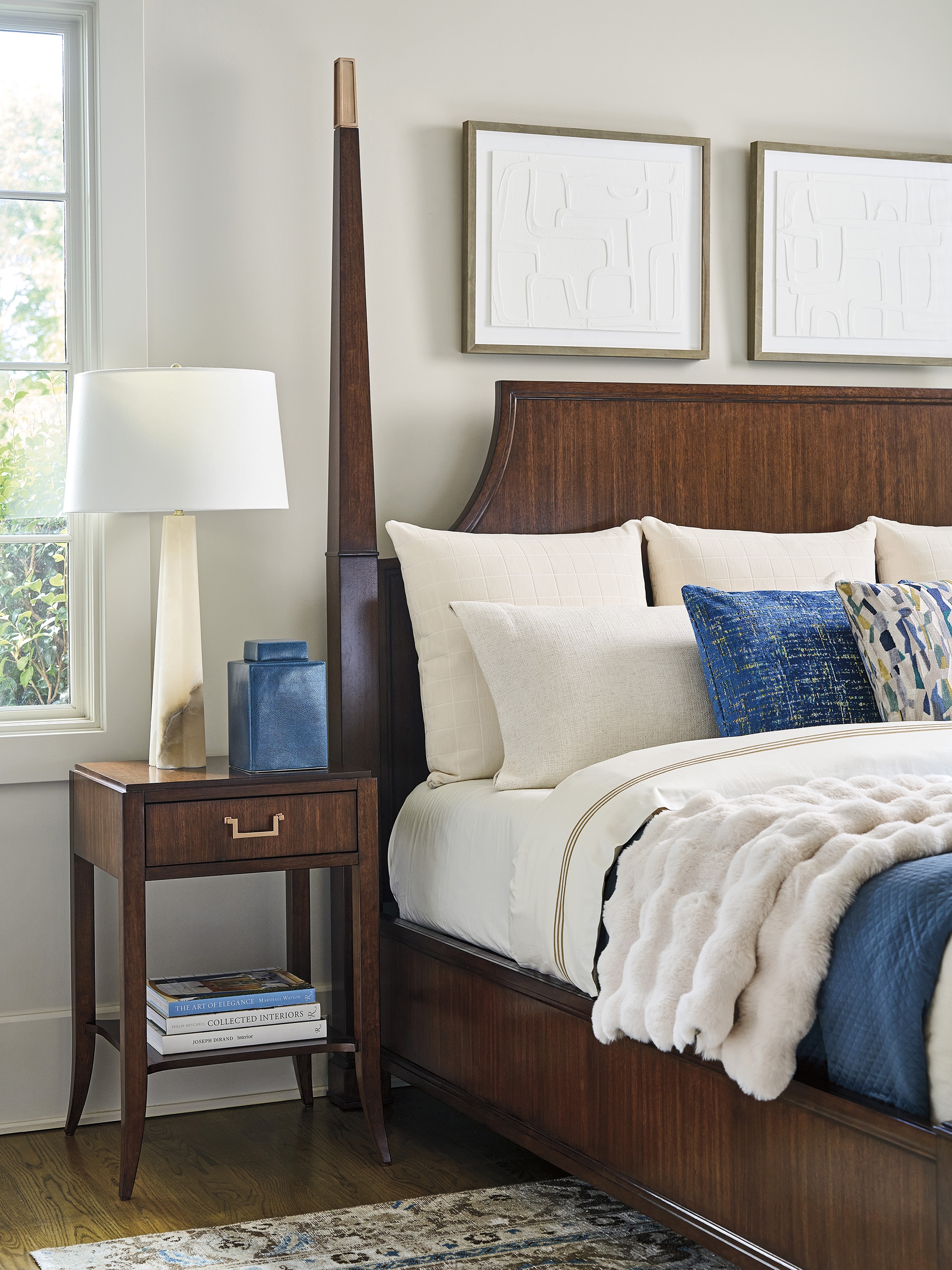 Essex Poster Bed 5/0 Queen