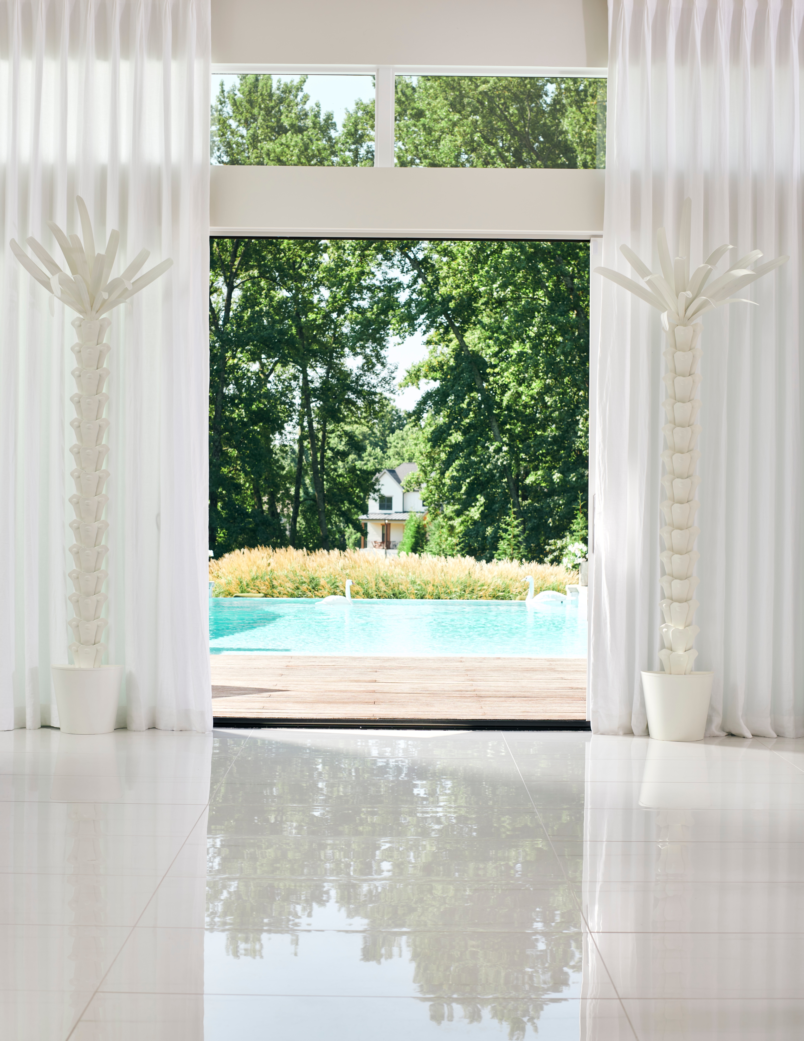 Chelsea House Chelsea House Misc Palm Tree - White