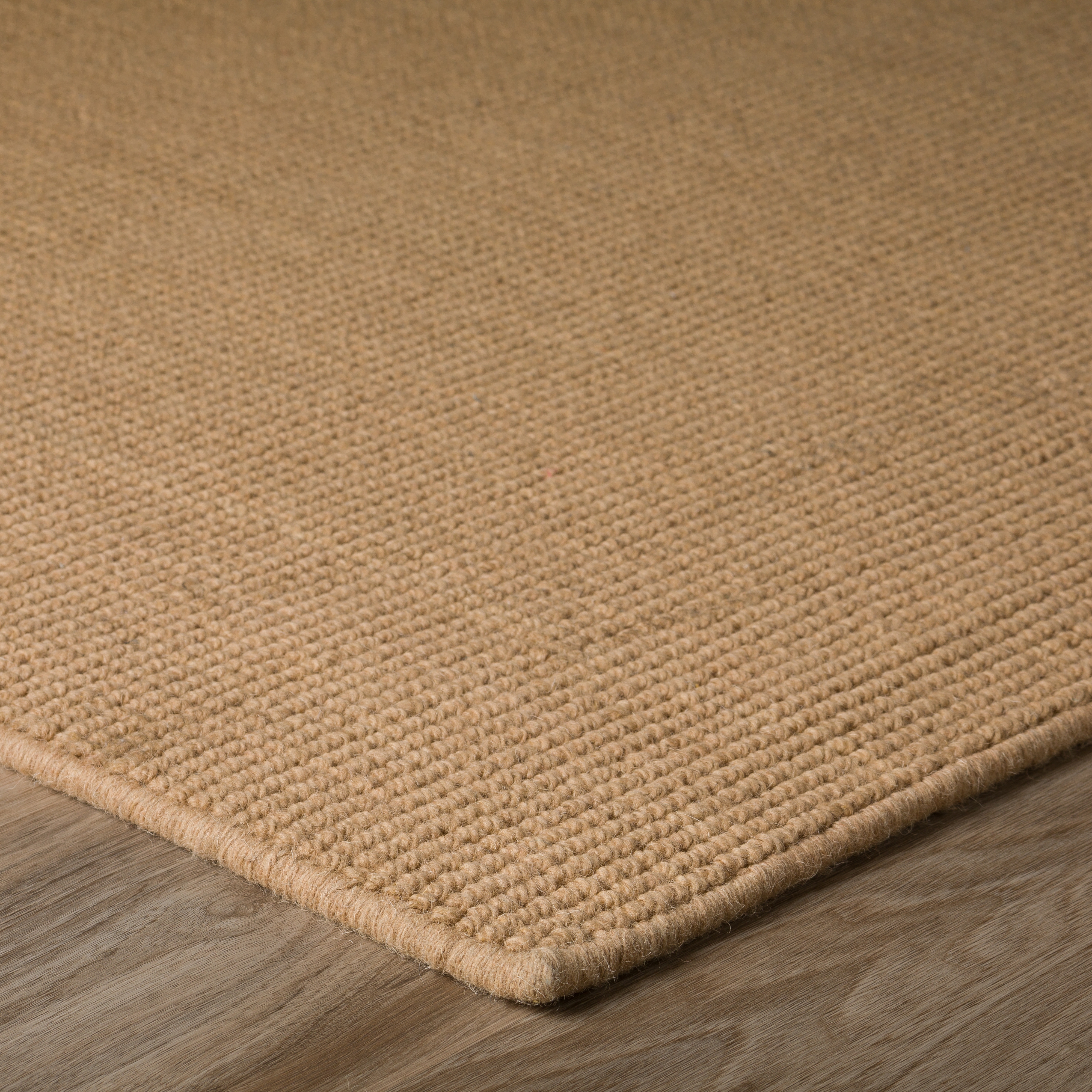 Wheat 2'3" x 8' Rug