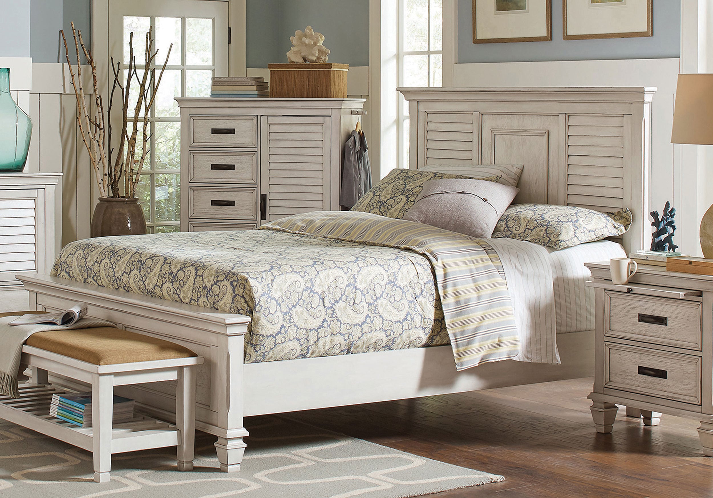 Wood King Panel Bed