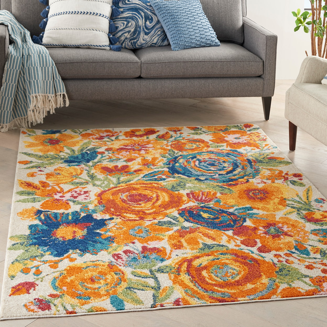 Nourison Allur 4' x 6'  Rug