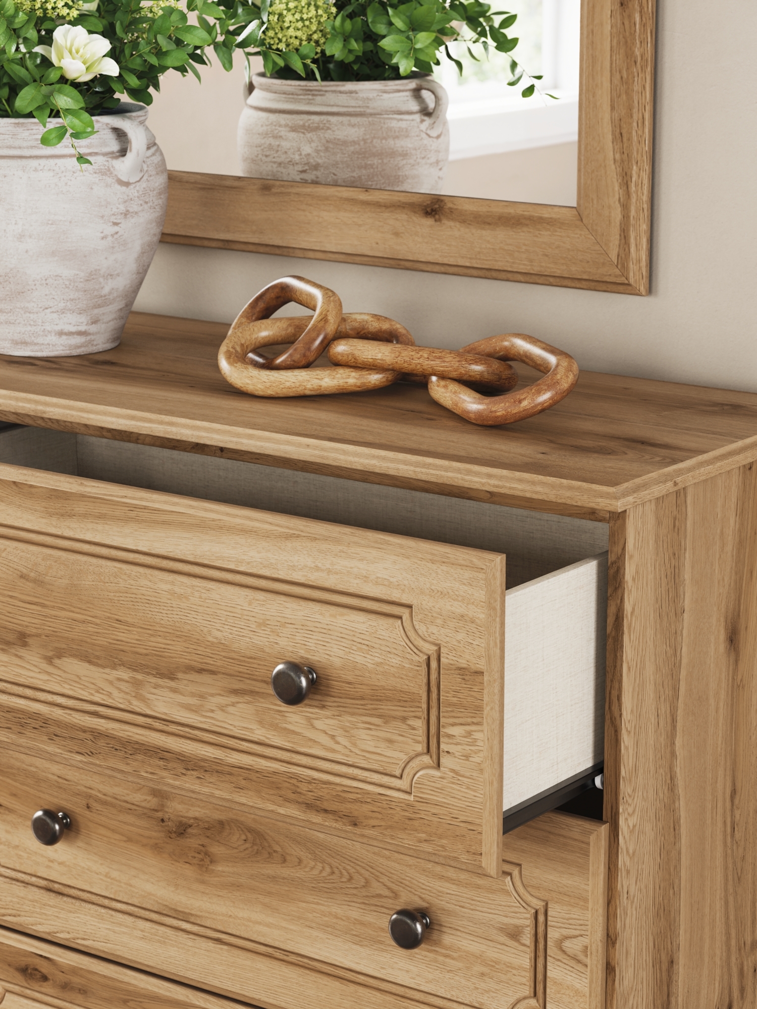 Signature Design by Ashley Aleaport King Bedroom Set