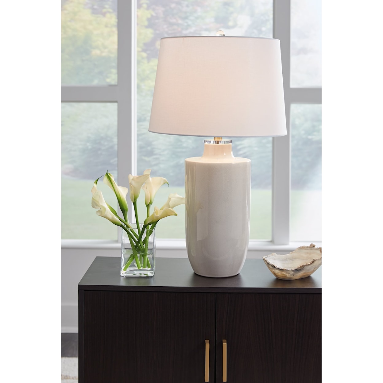 Ashley Furniture Signature Design Cylener Ceramic Table Lamp