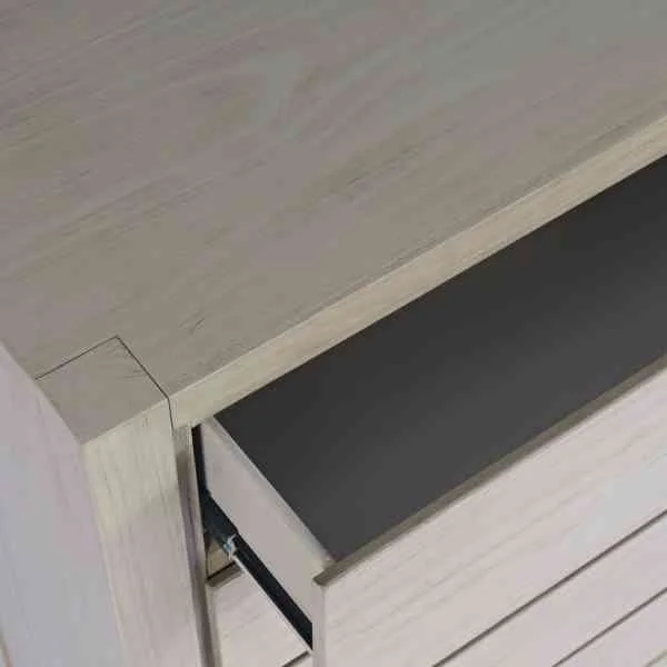 Jofran Brownstone 5-Drawer Bedroom Chest