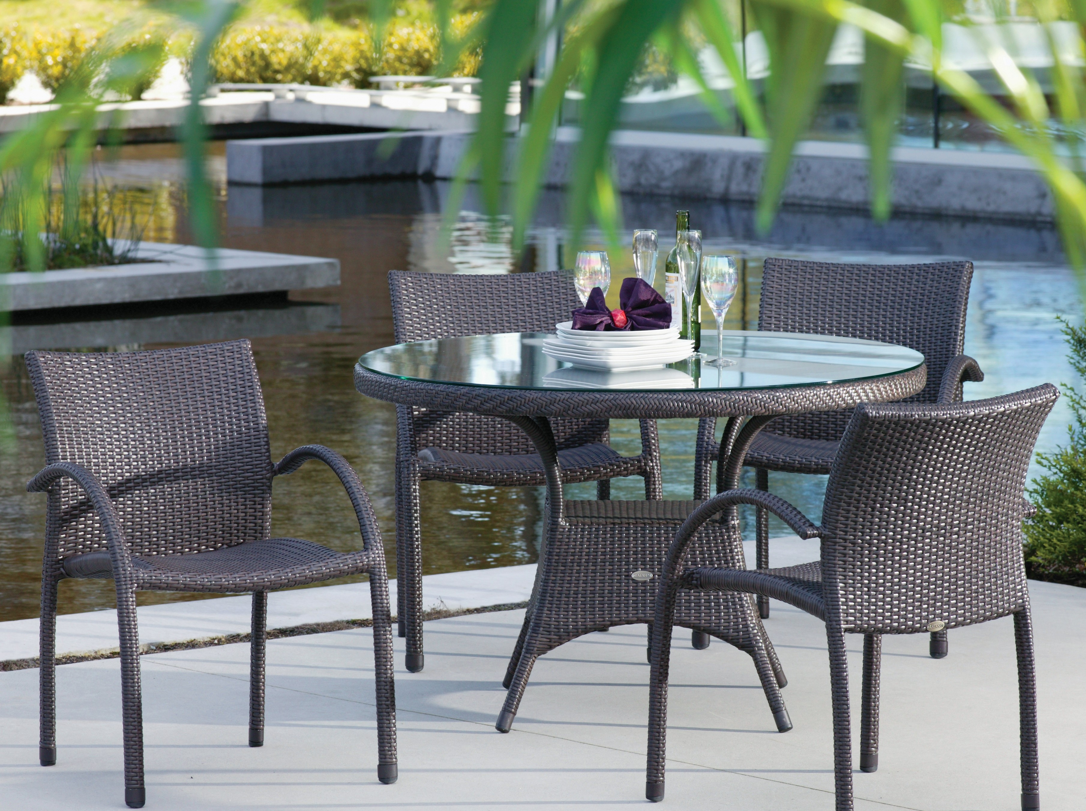 Stacking Wicker Dining Arm Chair