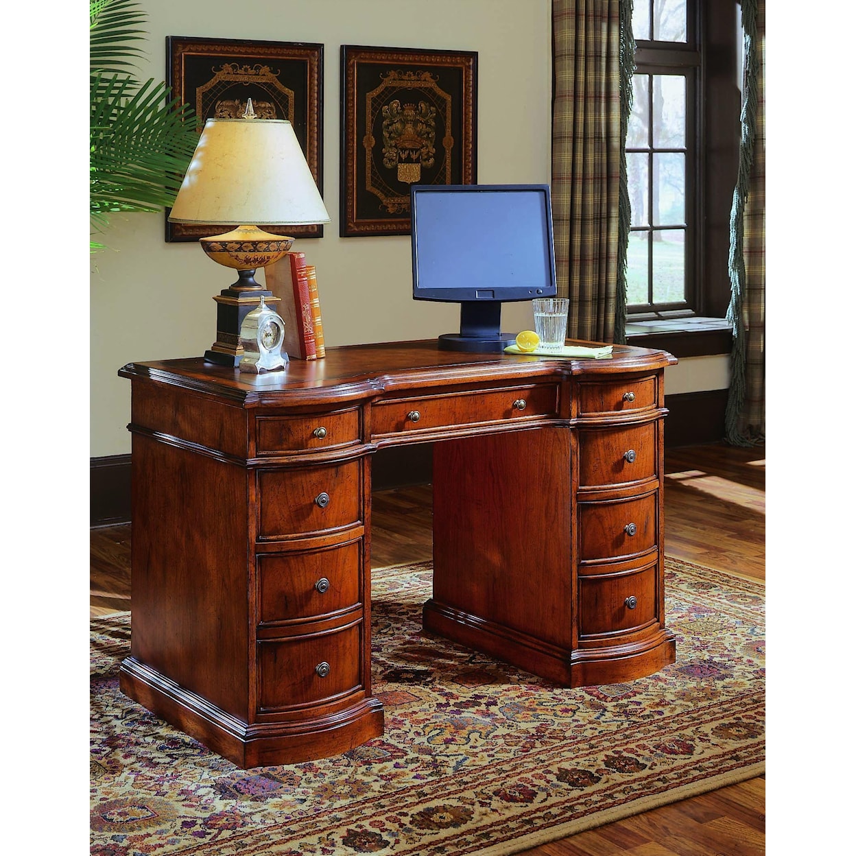 Hooker Furniture 299-10 Home Office Desk