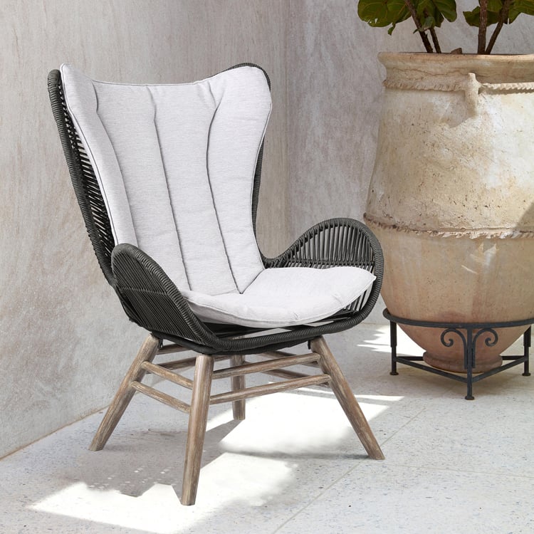 Outdoor Lounge Chair