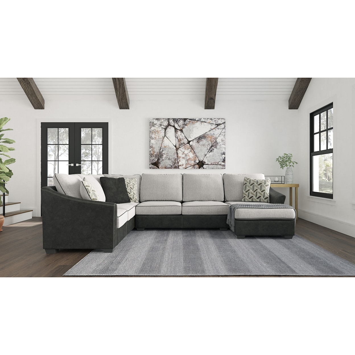 Benchcraft Bilgray Sectional with Right Chaise