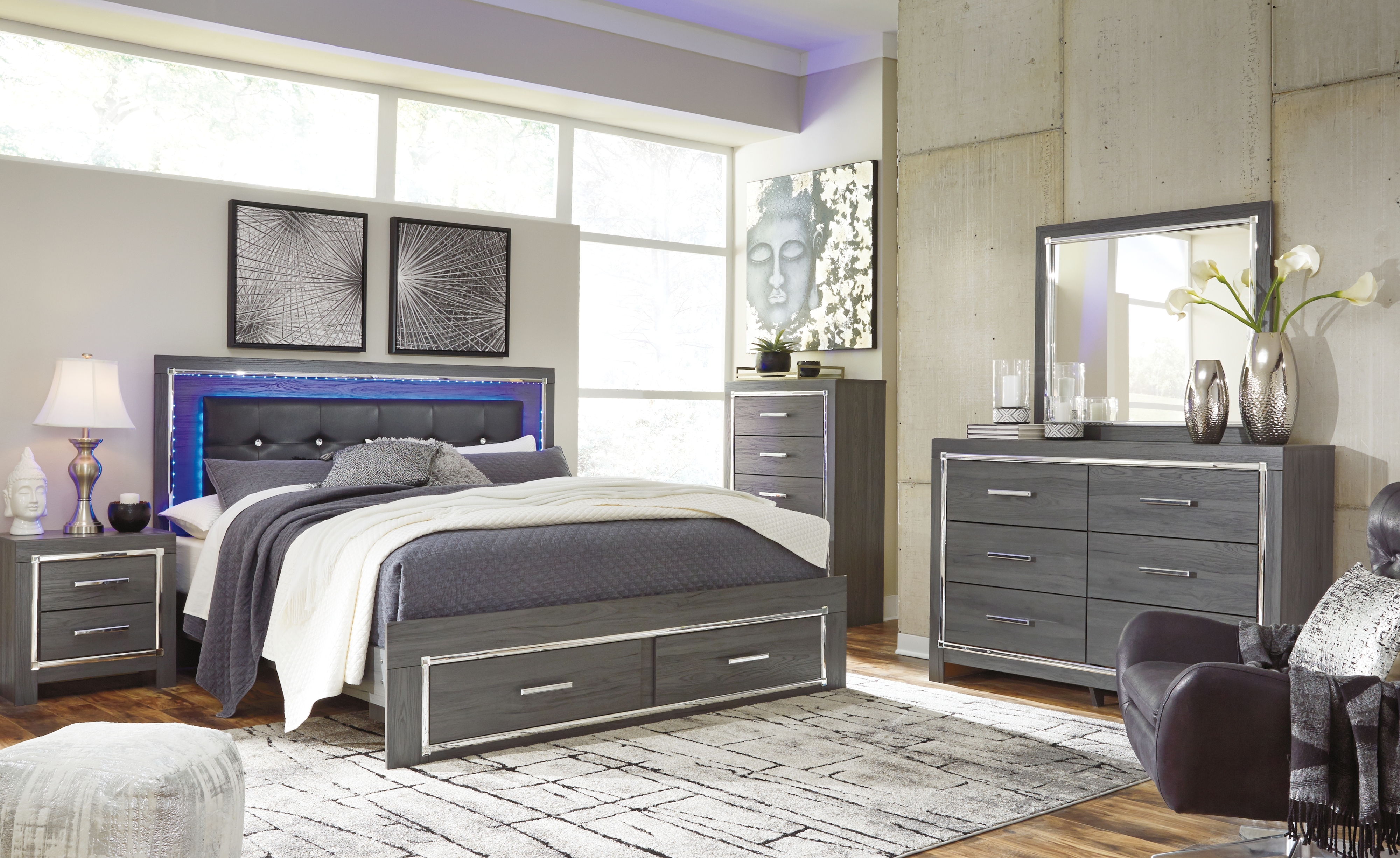 Signature Design by Ashley Lodanna King Panel Bed