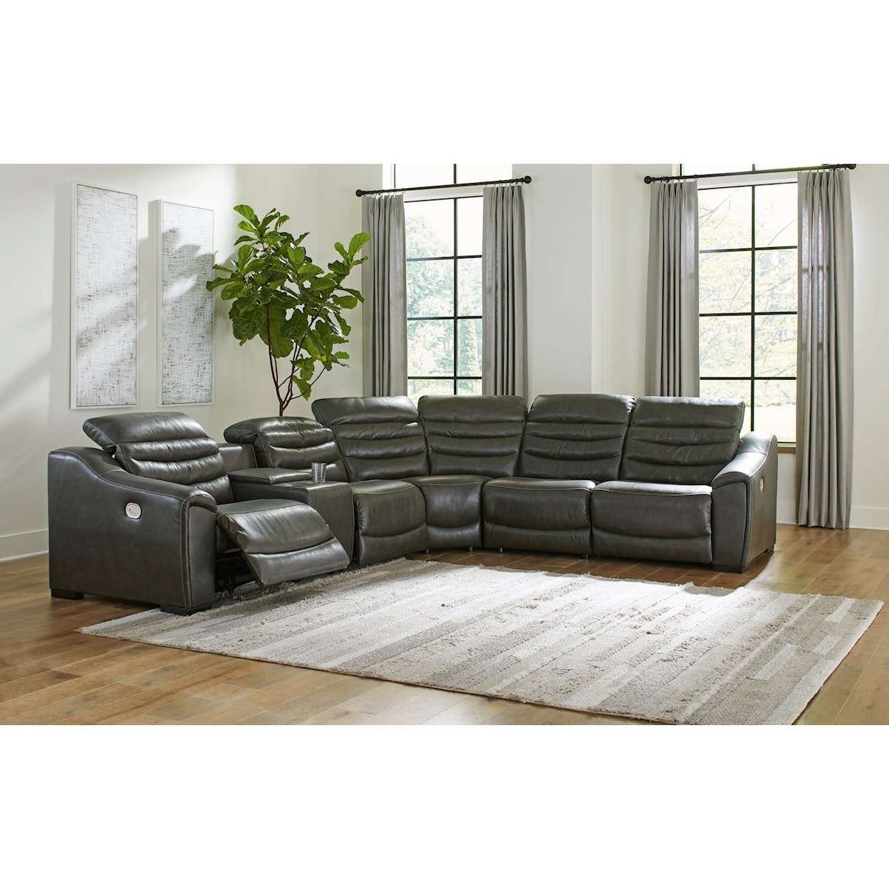 Signature Design by Ashley Center Line Reclining Sectional