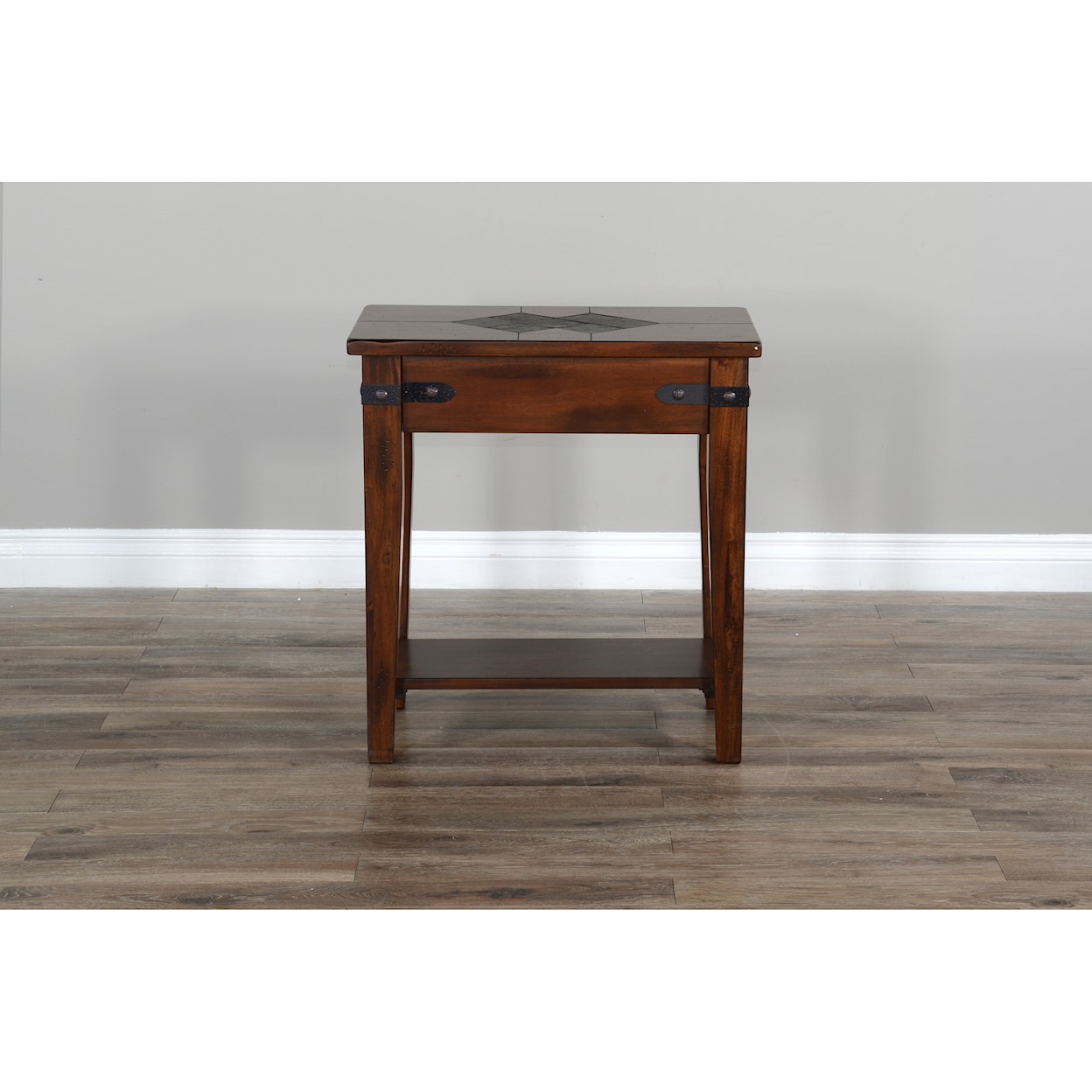 Sunny Designs 12136 Chair Side Table