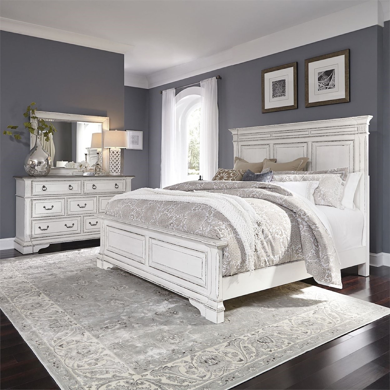 Liberty Furniture Abbey Park 3-Piece King Panel Bedroom Set