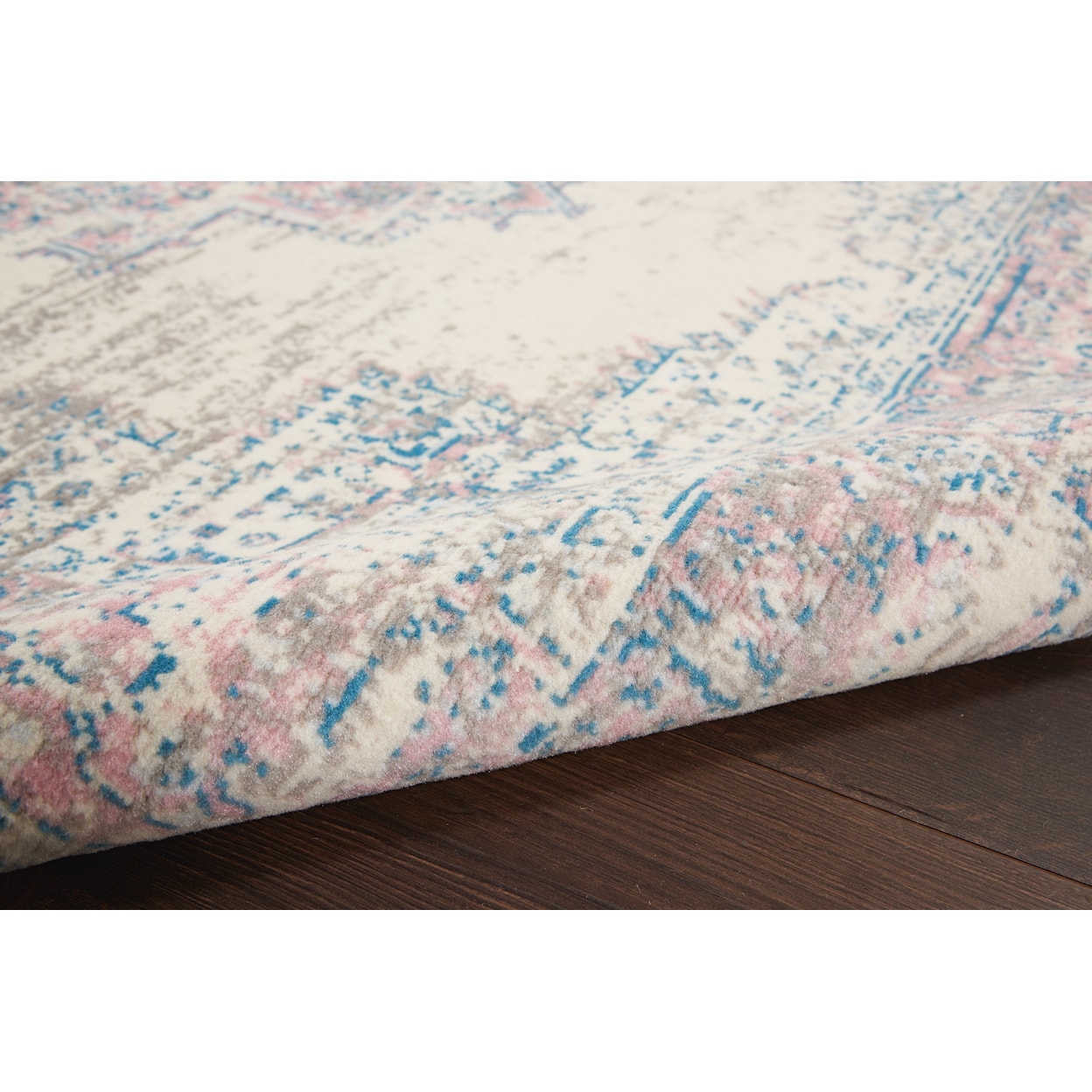 Nourison Grafix 5'3" x 7'3"  Rug