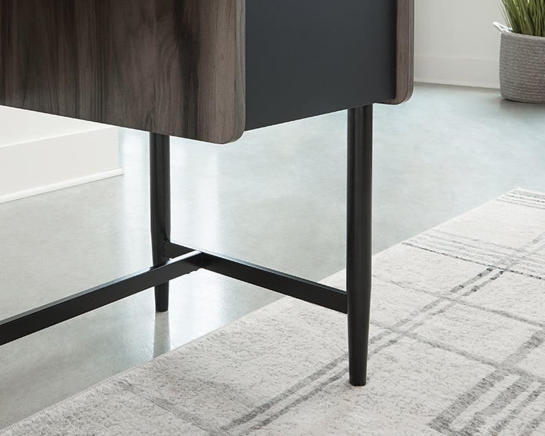 Sauder HARVEY PARK Harvey Park Writing Desk