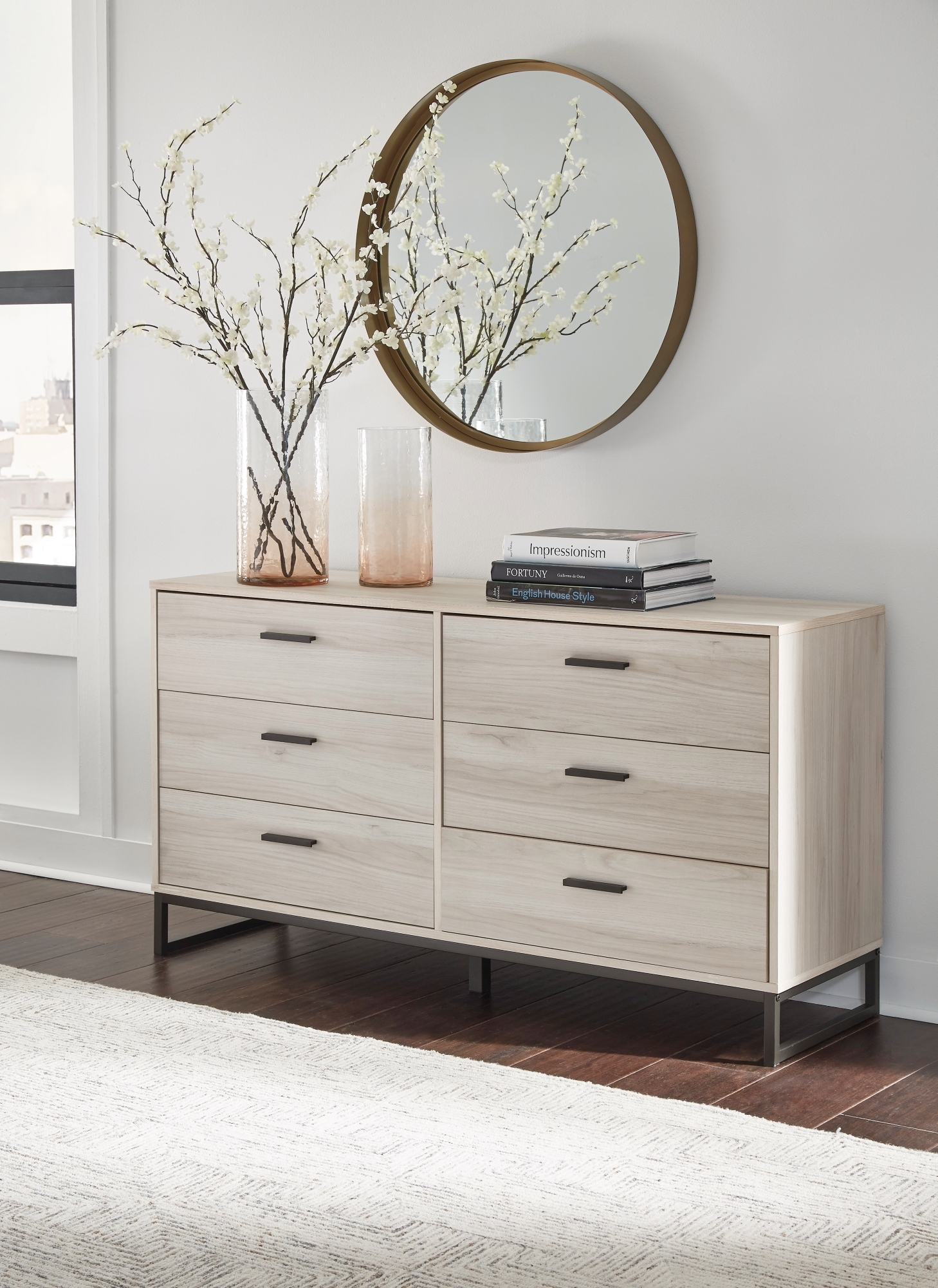 Signature Design by Ashley Socalle 6-Drawer Dresser