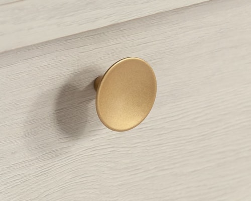 Casual Six-Drawer Bedroom Chest with Easy-Glide Drawers