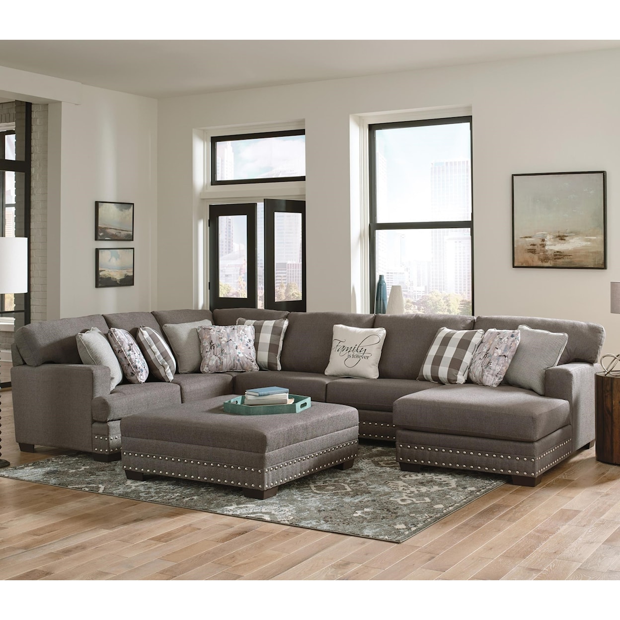 Jackson Furniture Liddy 3-Piece Sectional with Chaise