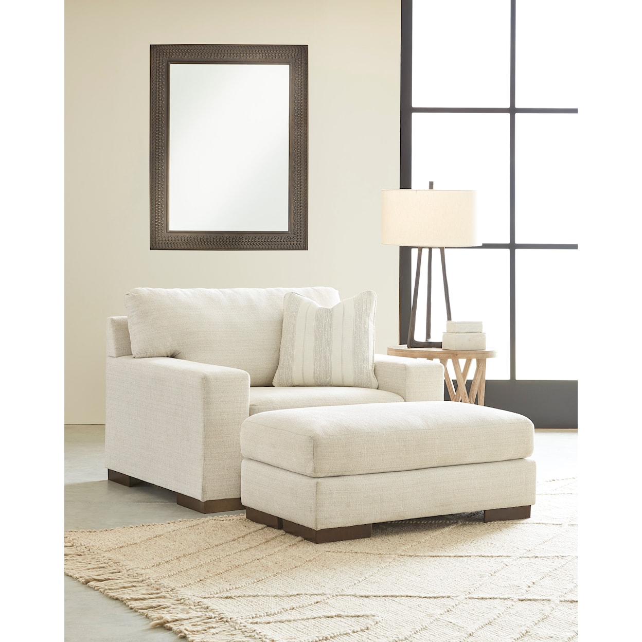 Signature Design by Ashley Furniture Maggie Oversized Chair
