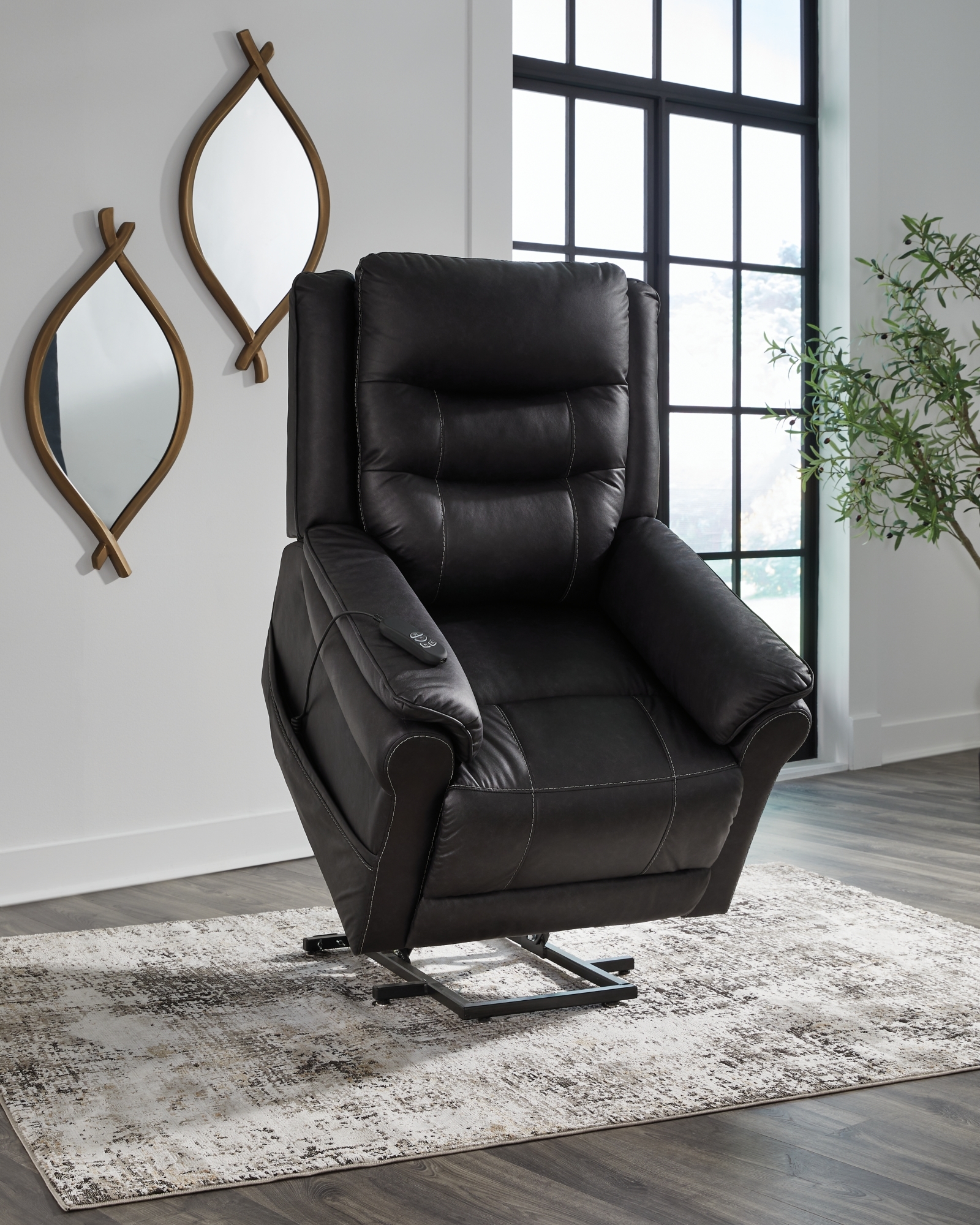 Signature Design by Ashley Oatman Power Lift Recliner