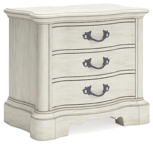 Traditional 3-Drawer Nightstand