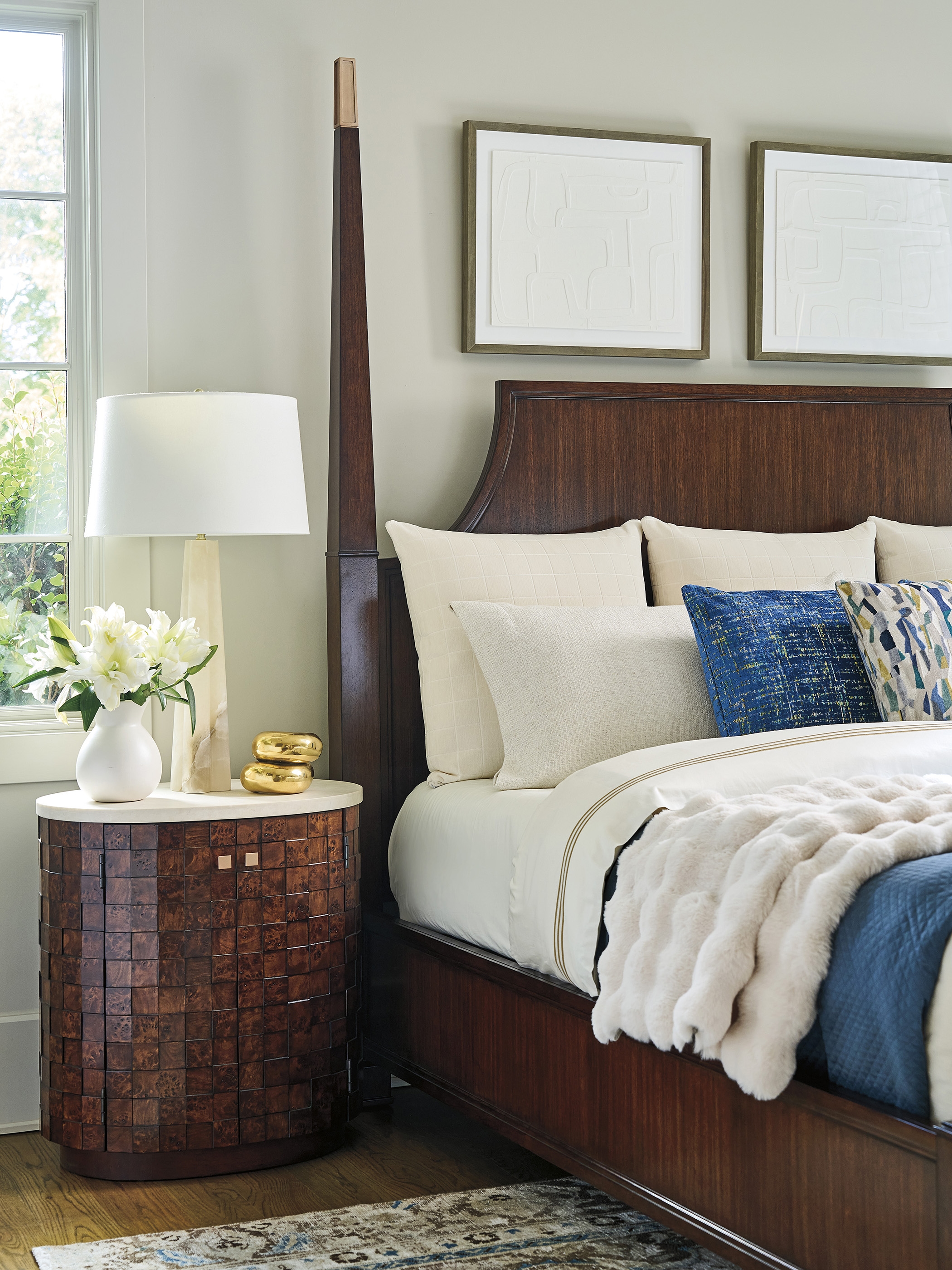 Essex Poster Bed 5/0 Queen