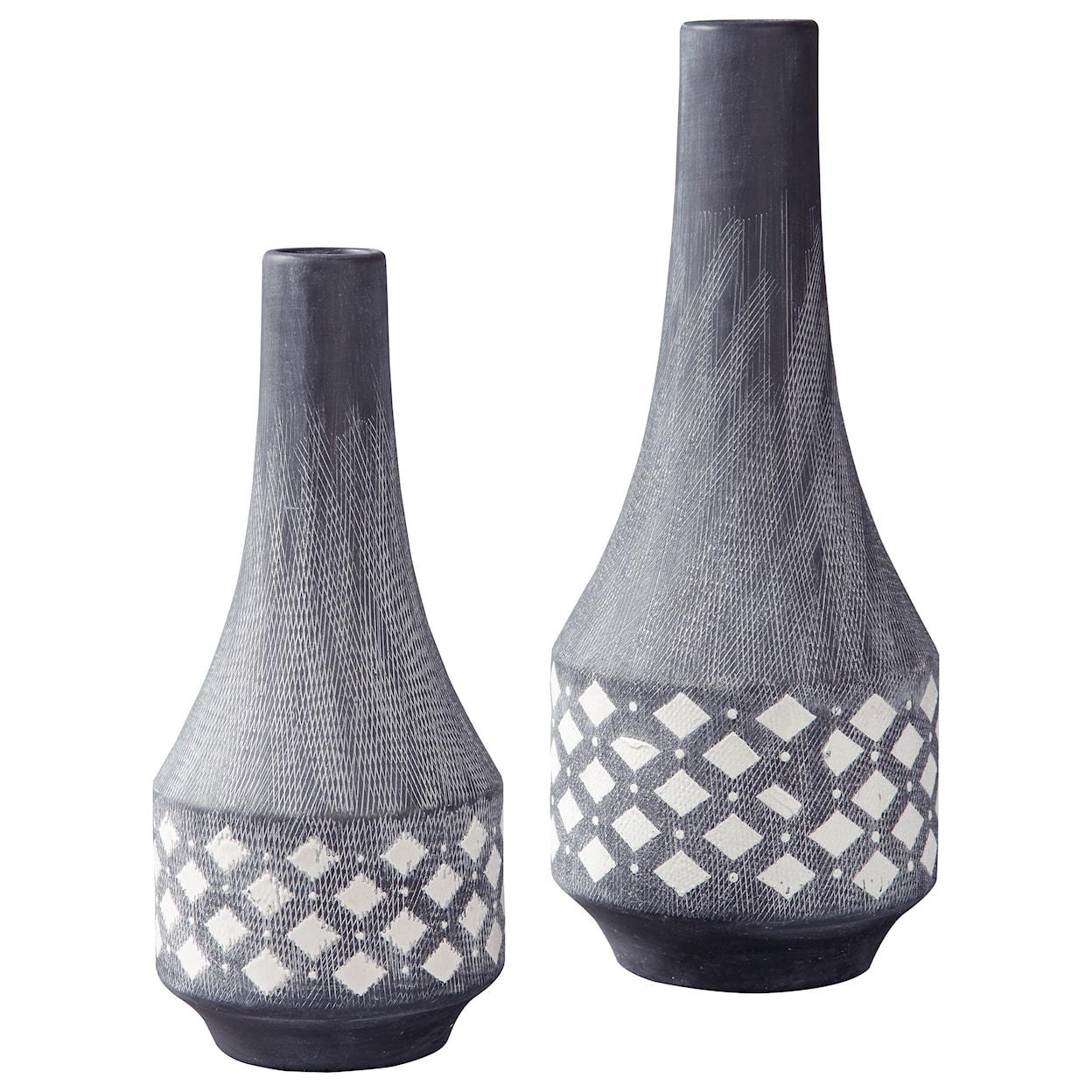 Ashley Furniture Signature Design Accents Dornitilla Black/White Vase Set