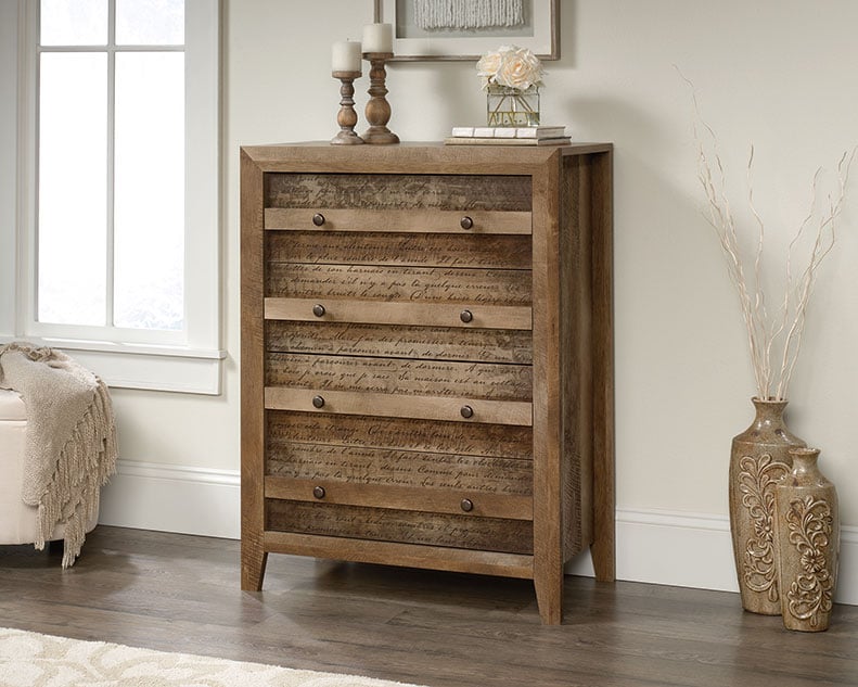 Dakota Pass 4-Drawer Chest