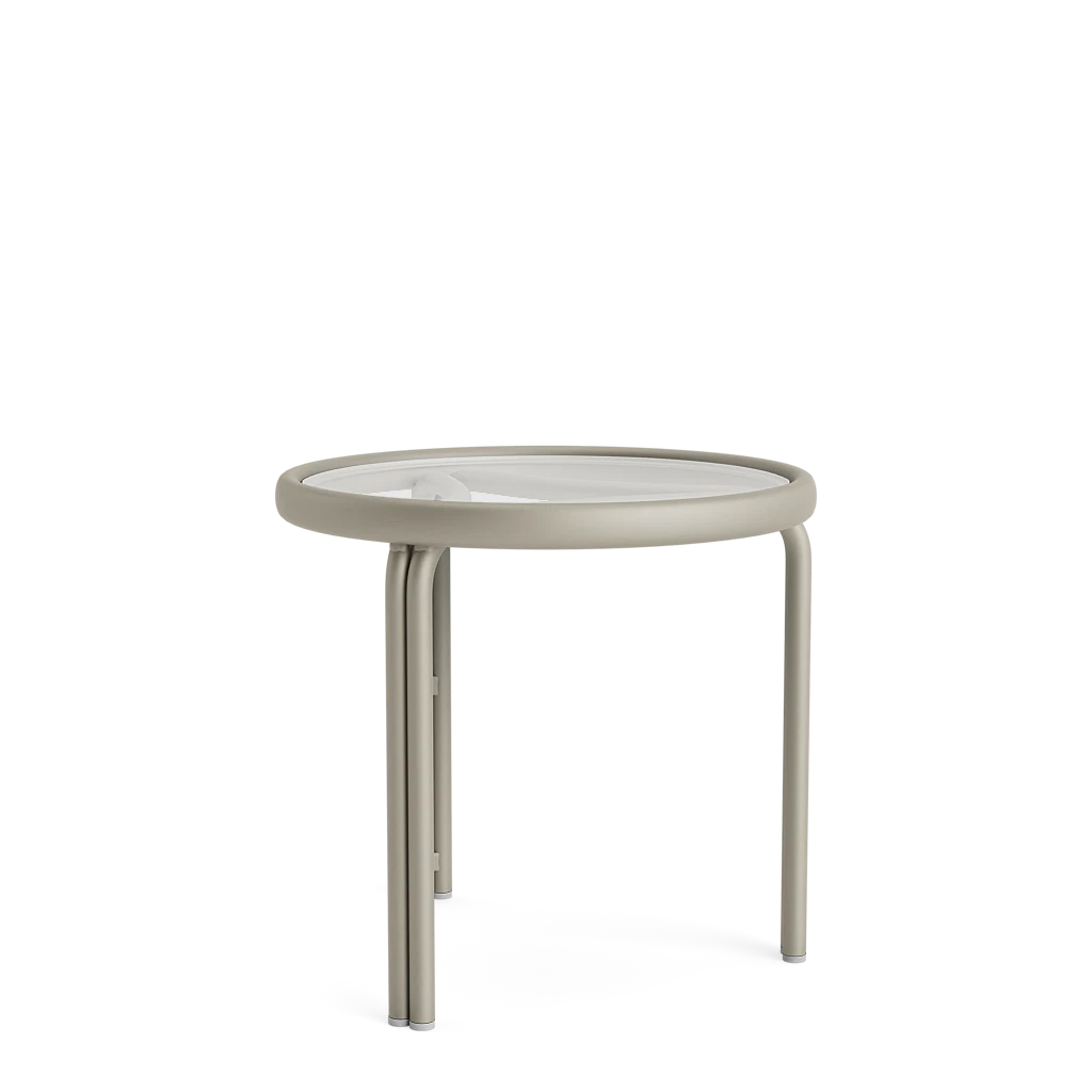 20" Rd. Glass-Top Aluminum Side Table