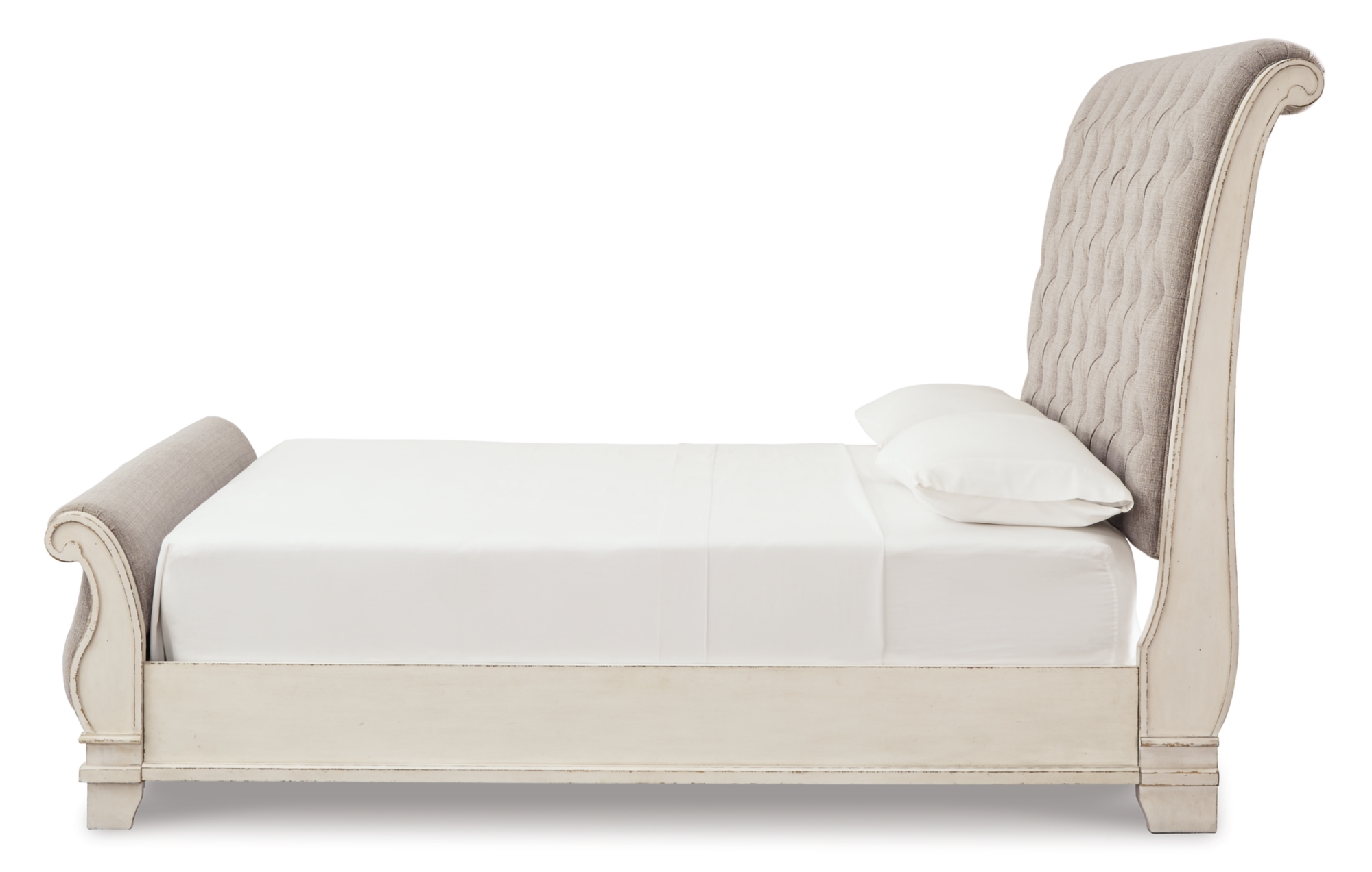 Signature Design by Ashley Realyn Queen Sleigh Bed