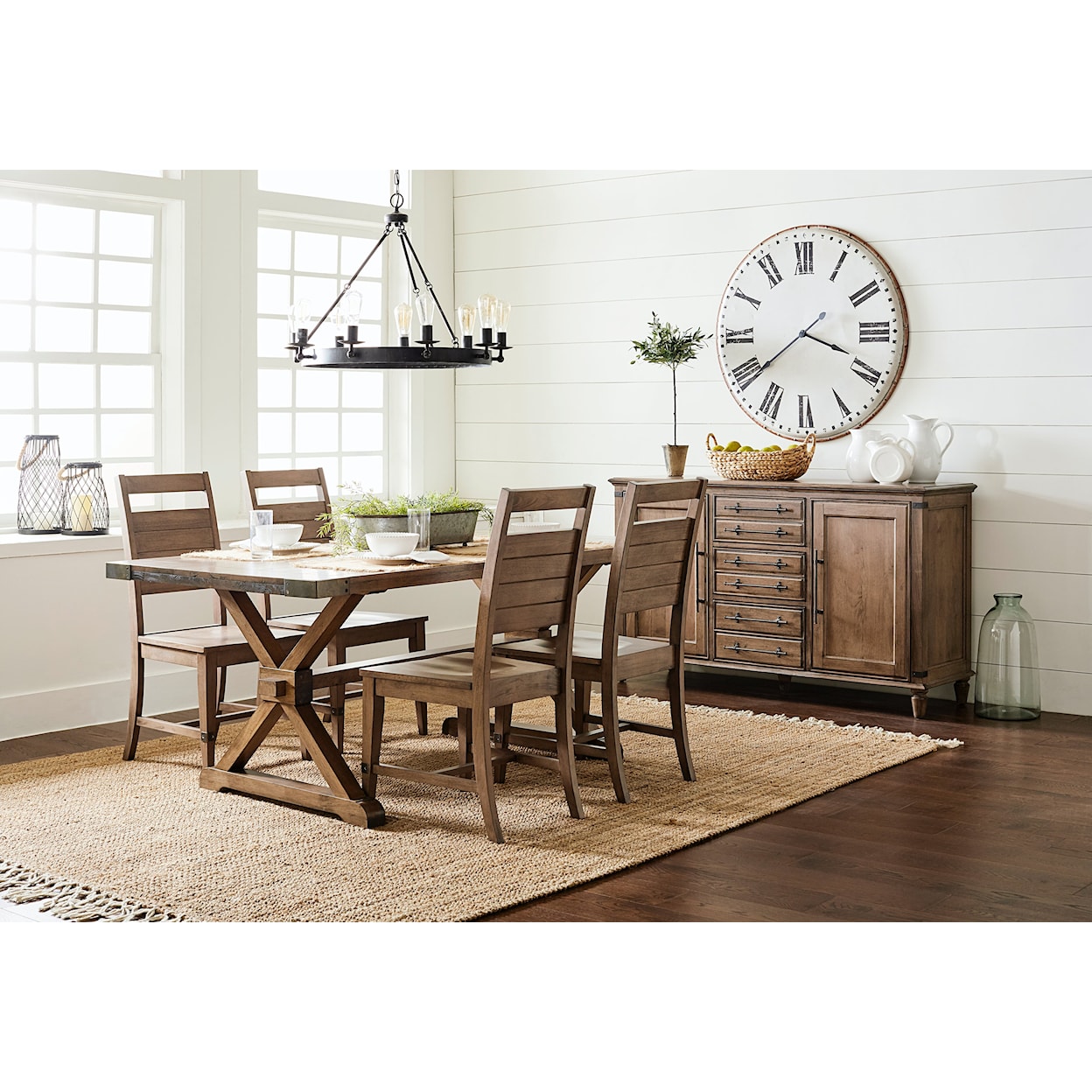 John Thomas Farmhouse Chic Farmhouse Chic Table