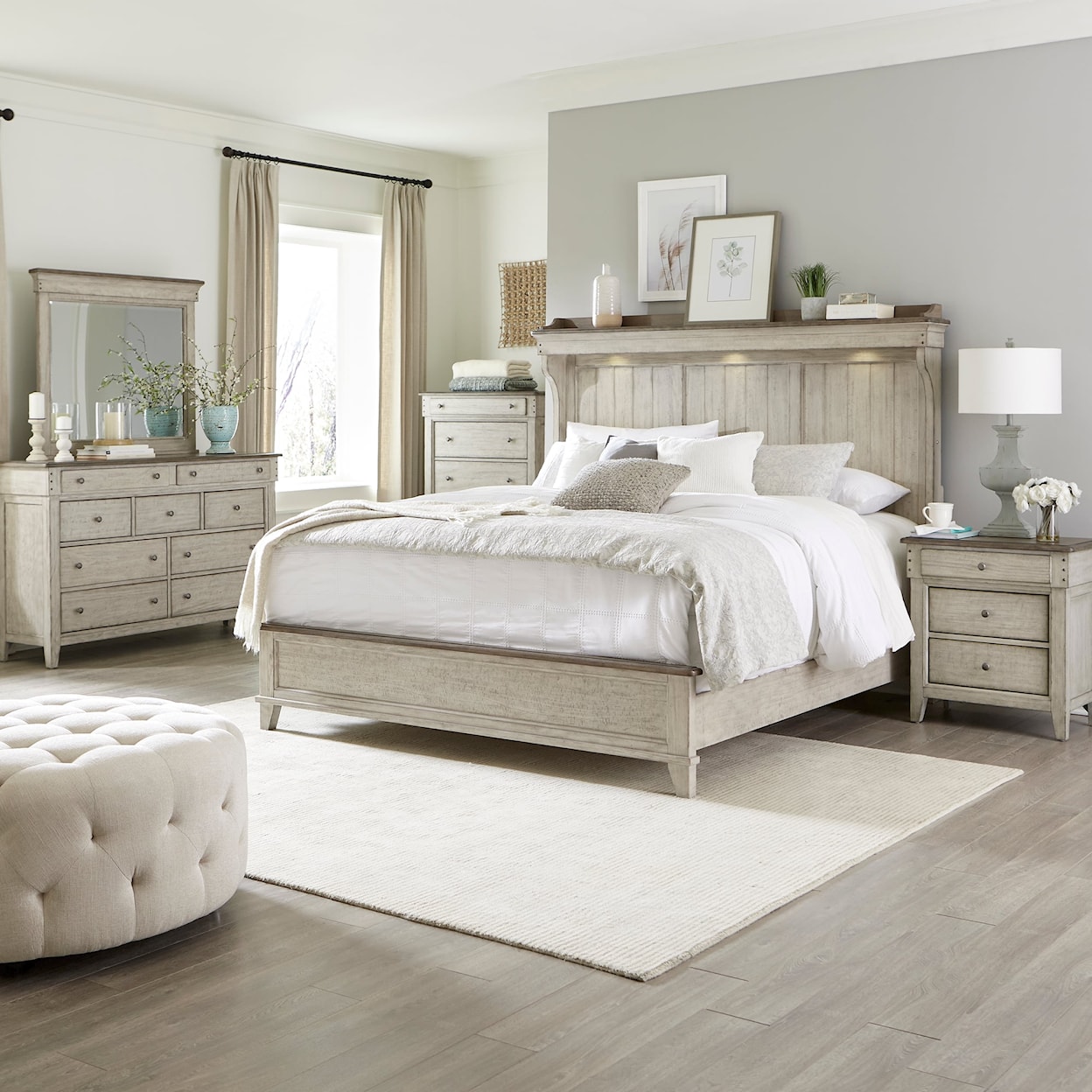 Liberty Furniture Ivy Hollow 5-Piece King Mantle Bedroom Set