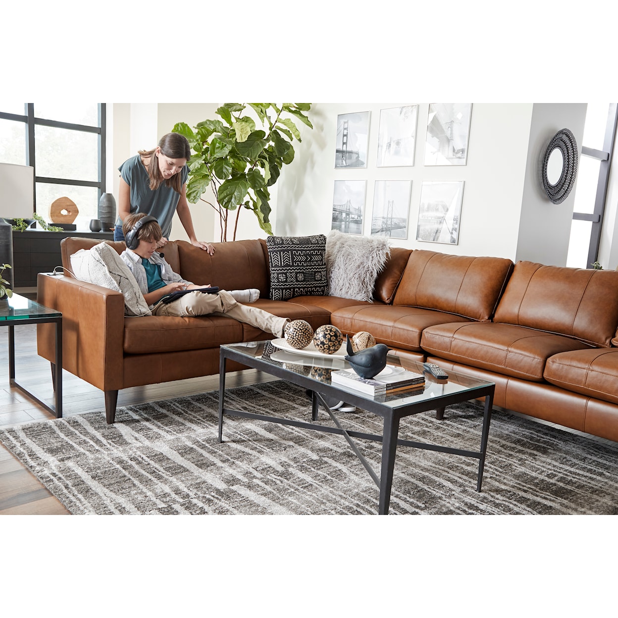 Bravo Furniture Trafton Leather 6-Seat Sectional Sofa w/ Chaise