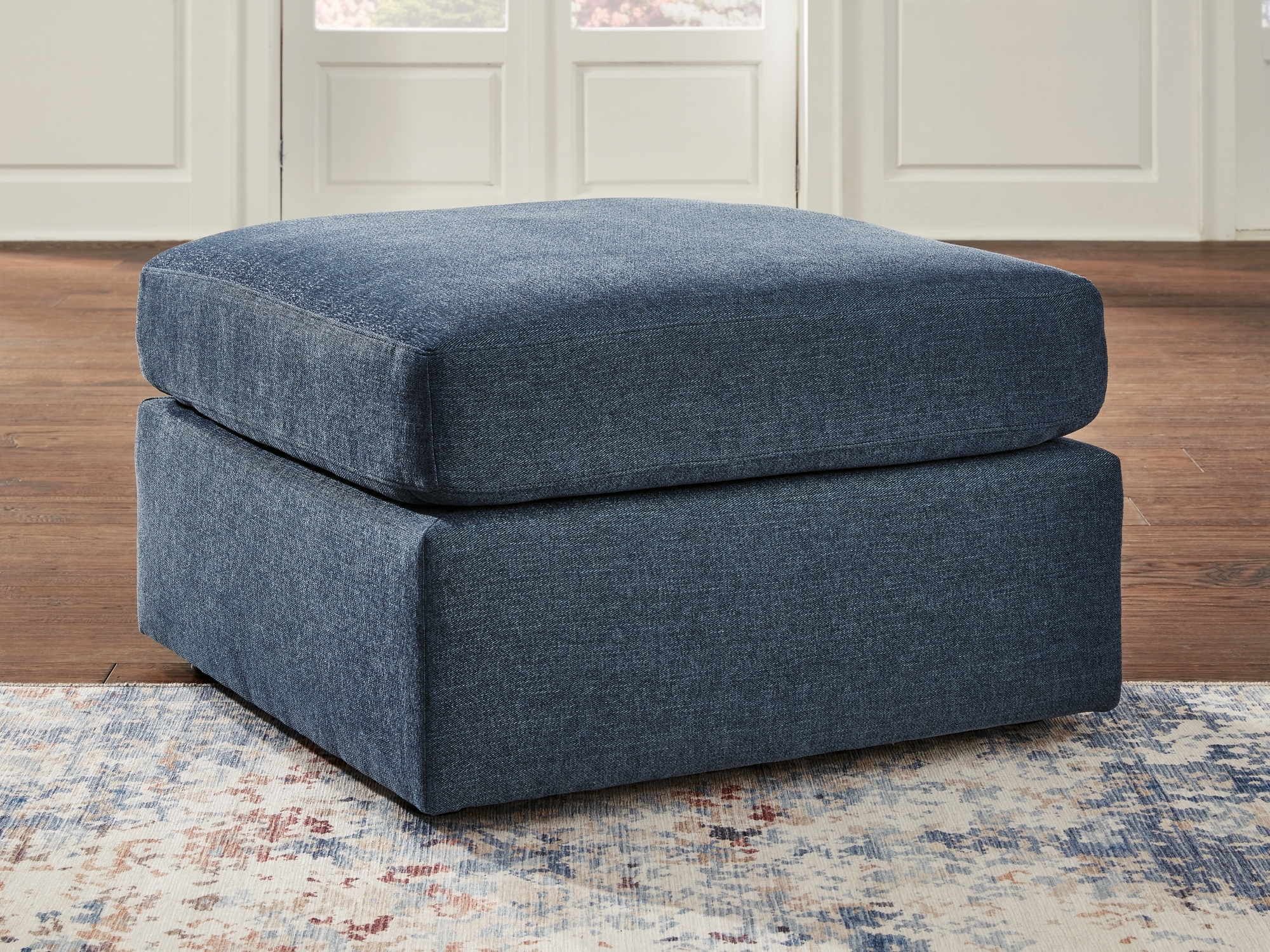 Oversized Accent Ottoman