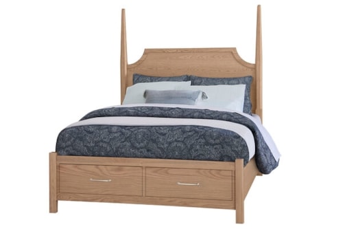 Transitional Queen Pencil Poster Bed with Footboard Storage