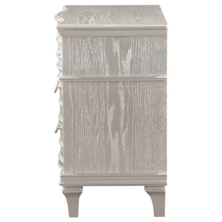 3-drawer Nightstand