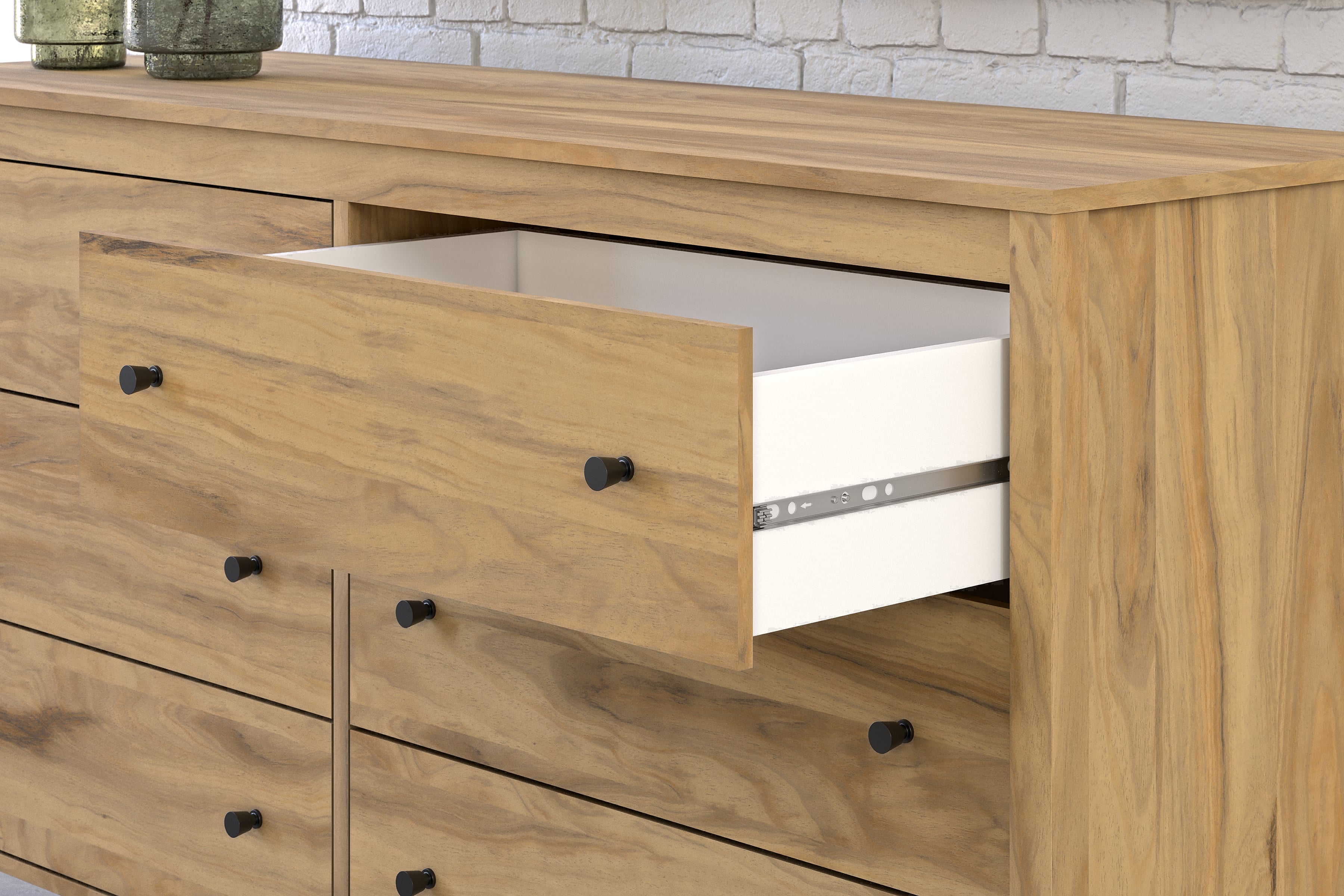 Signature Design by Ashley Bermacy 6-Drawer Dresser