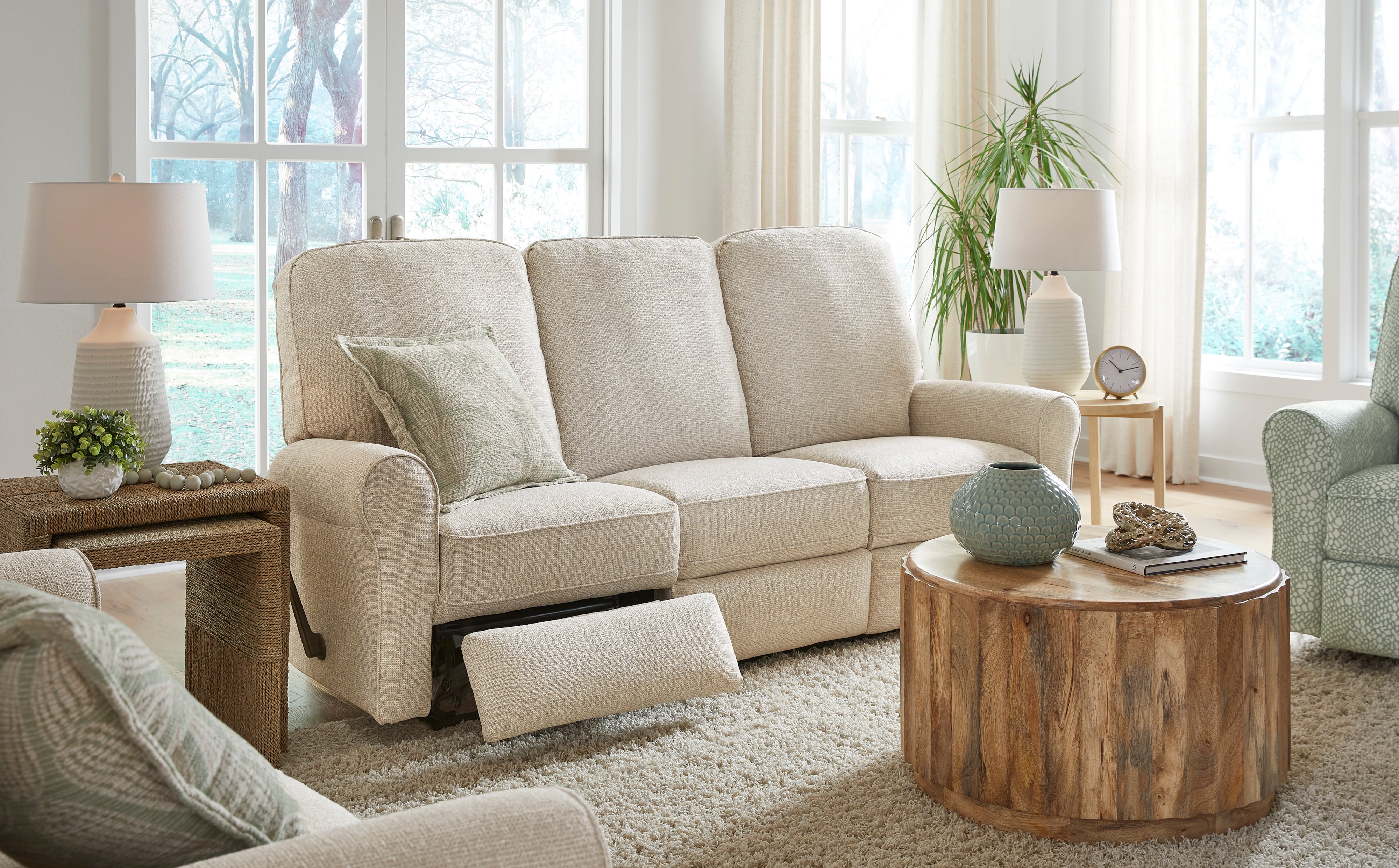 Best Home Furnishings Josey Manual Reclining Space Saver Sofa