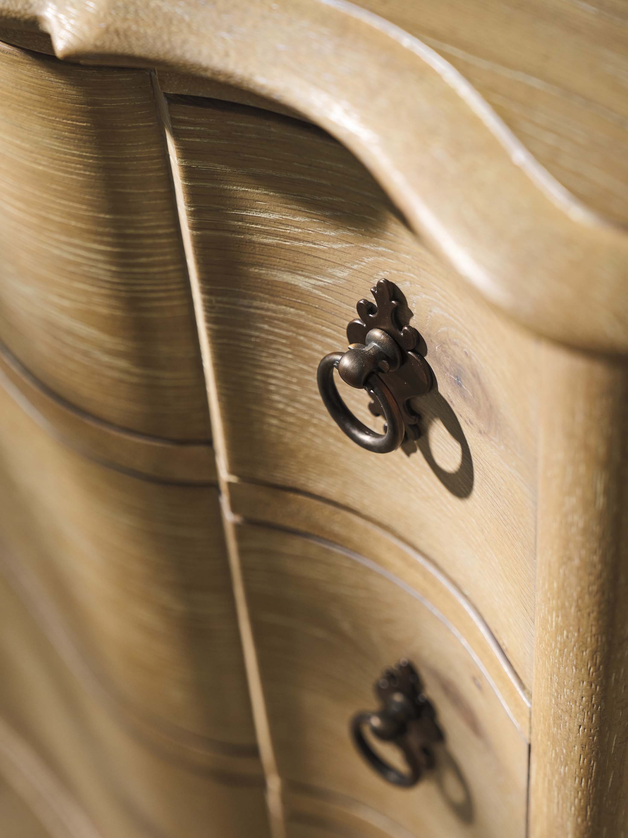 Barclay Butera Montecito Camino Hall Chest