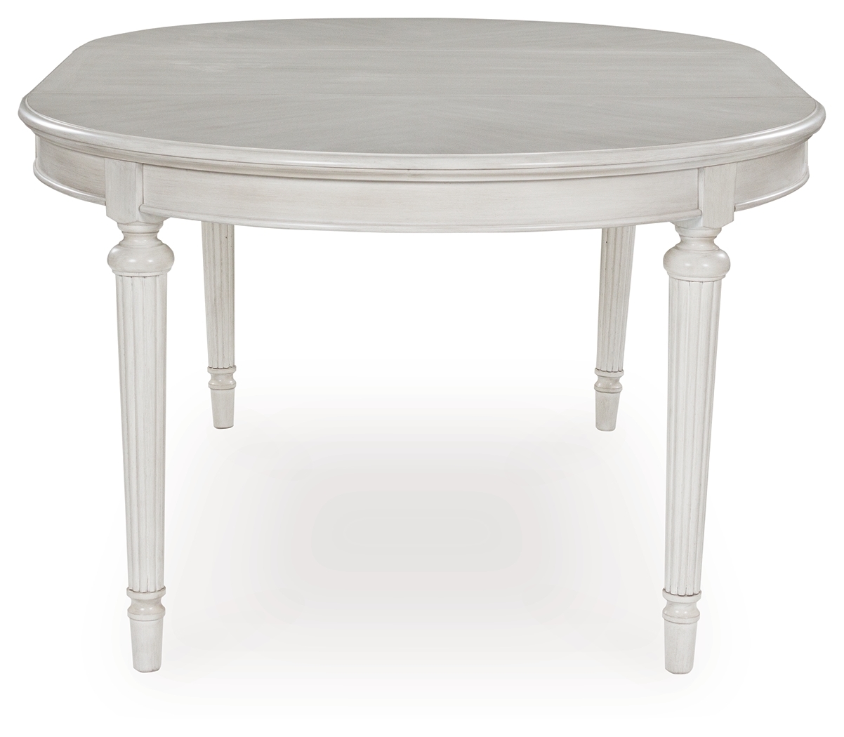 Benchcraft Montelaine Oval Dining Room Ext Table