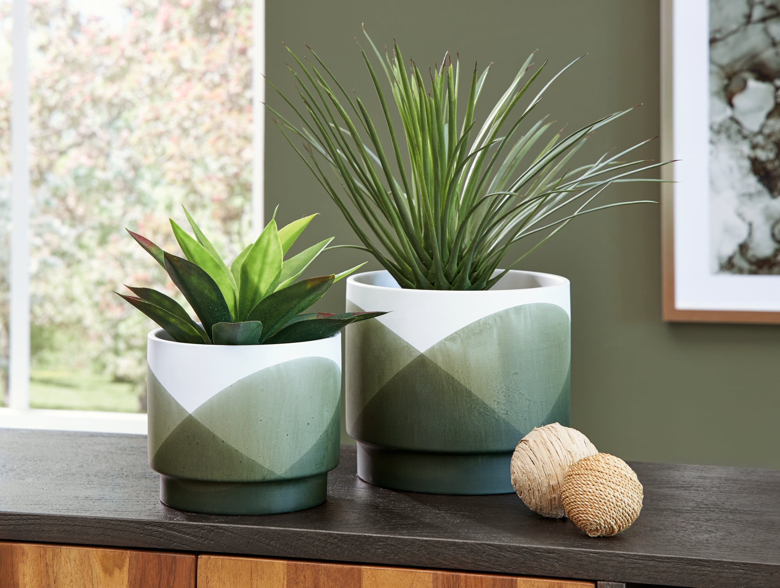 Planter Set (2/CN)