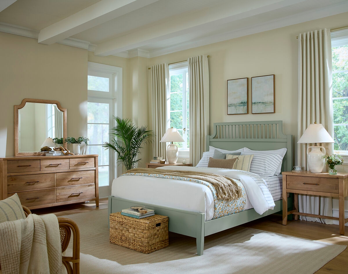 Artisan & Post Pure Maple California King Garden Bed