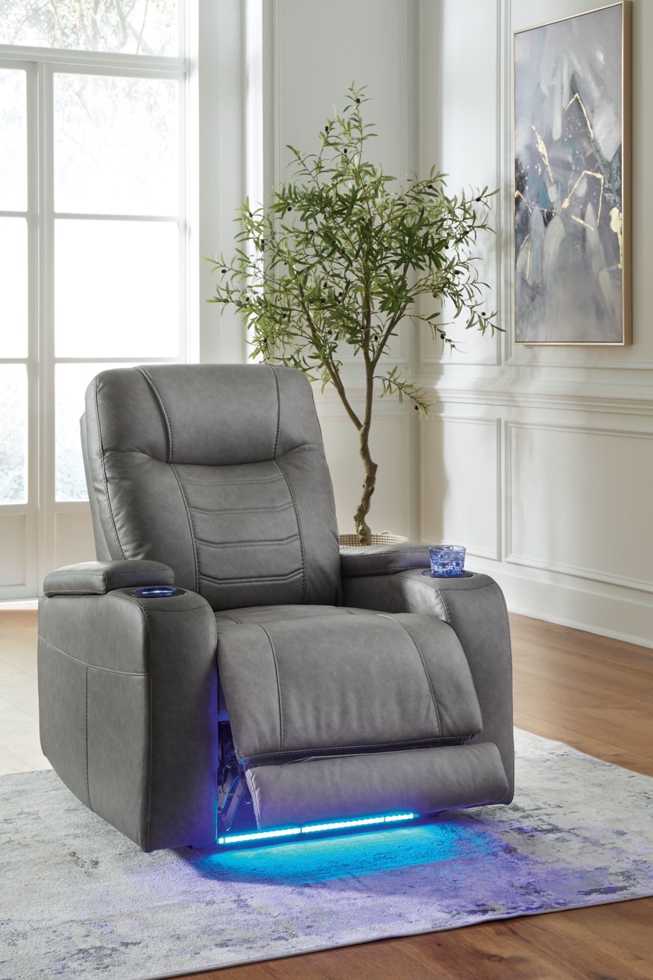 Signature Design by Ashley Schooner Rocks Pwr Recliner/Adj Headrest