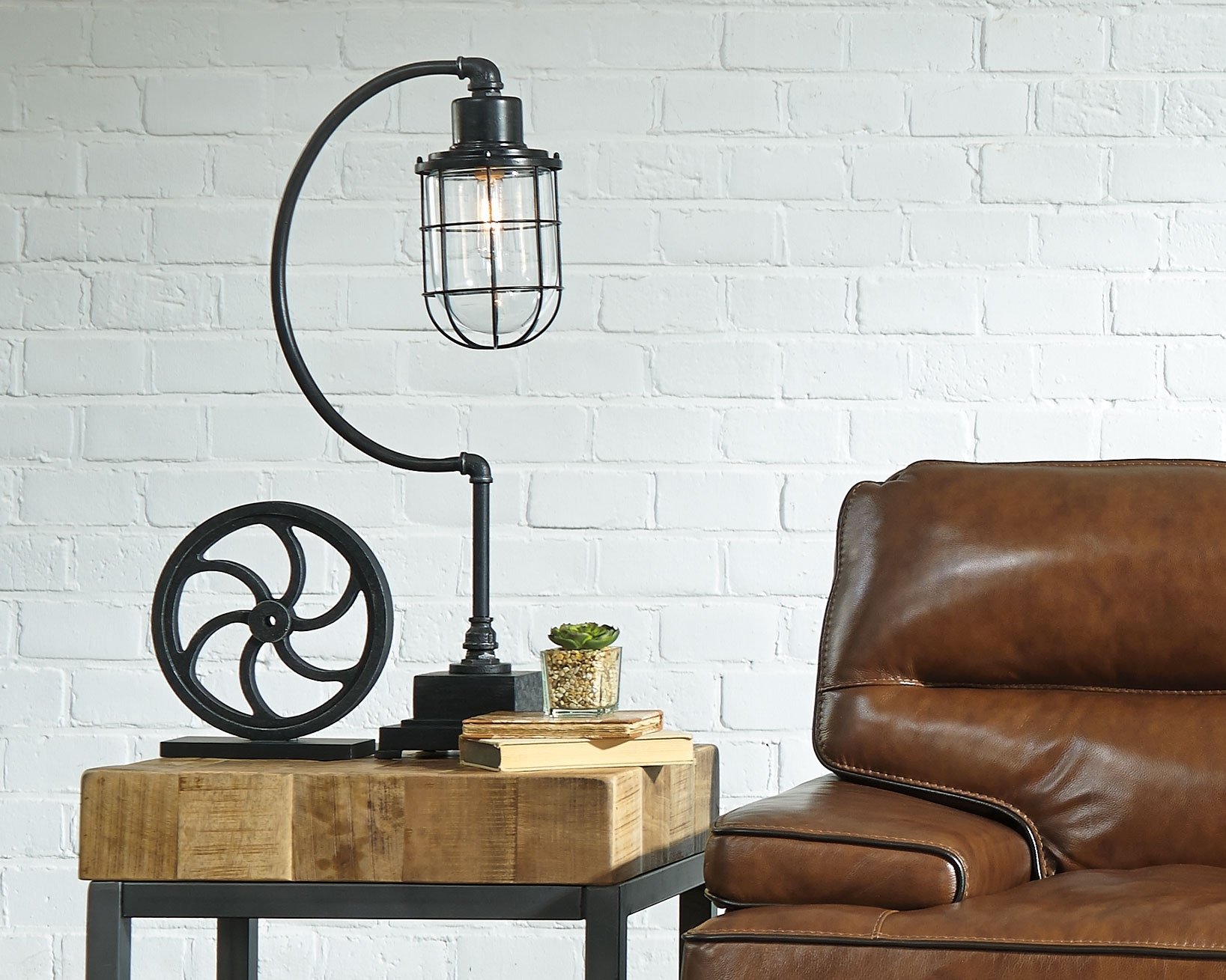 Signature Design by Ashley Jae Metal Desk Lamp